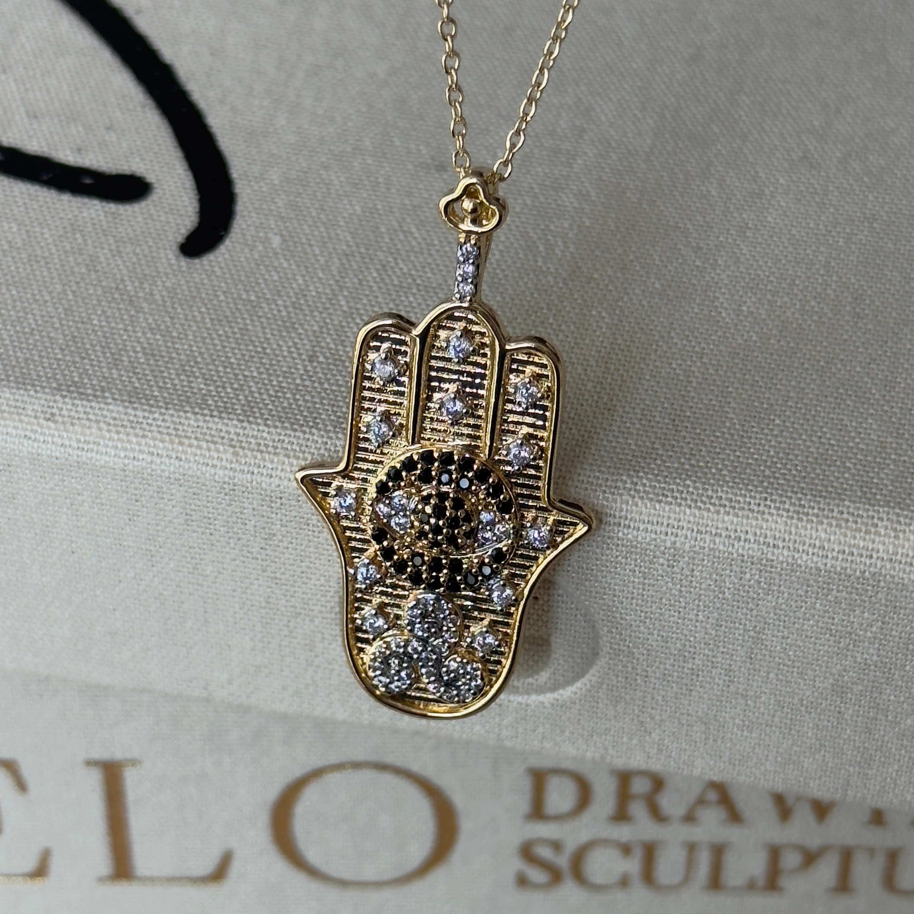 VIP Hamsa Kolye