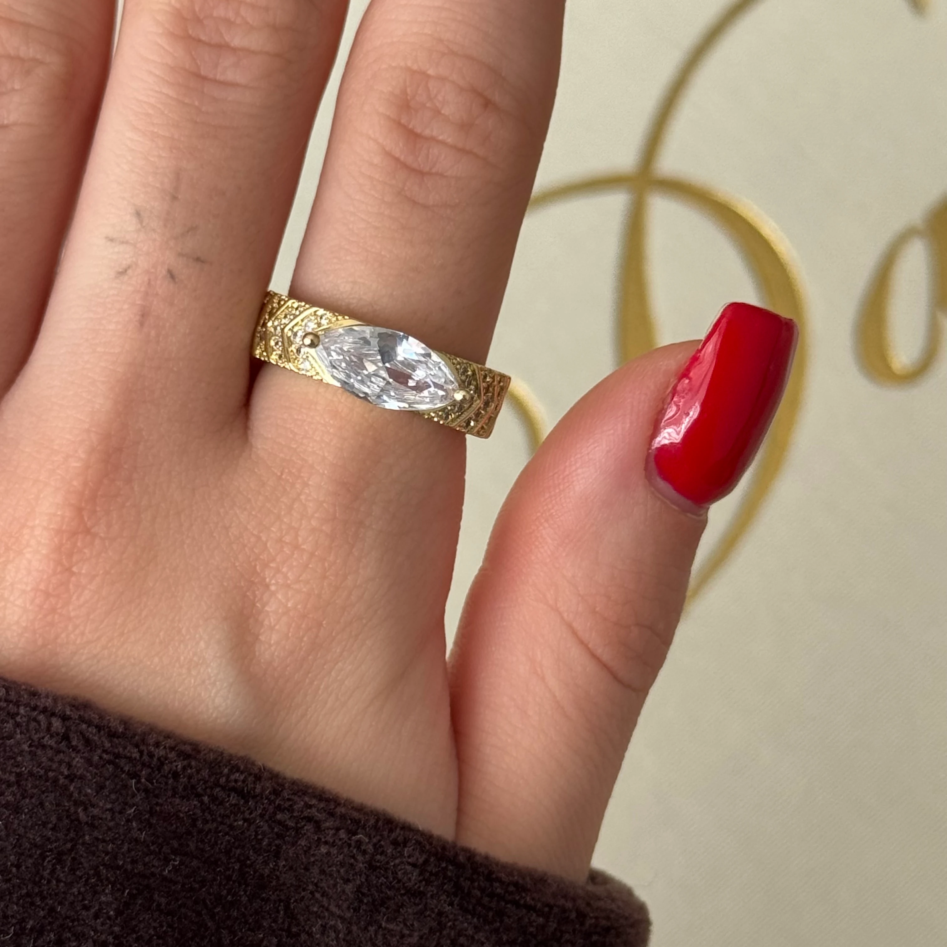 Baget Taşlı Yüzük