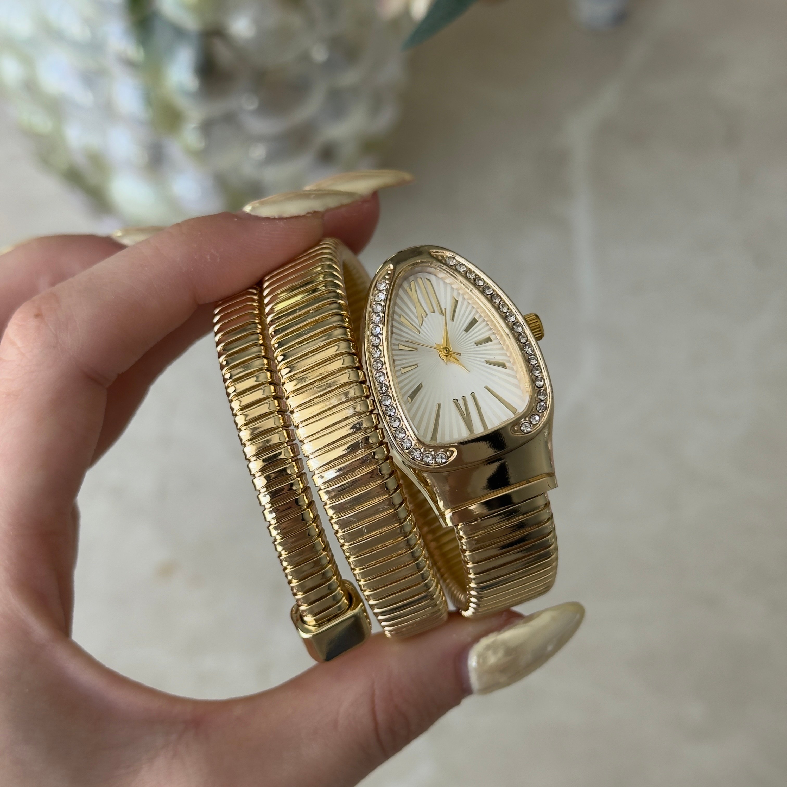 Serpenti Saat