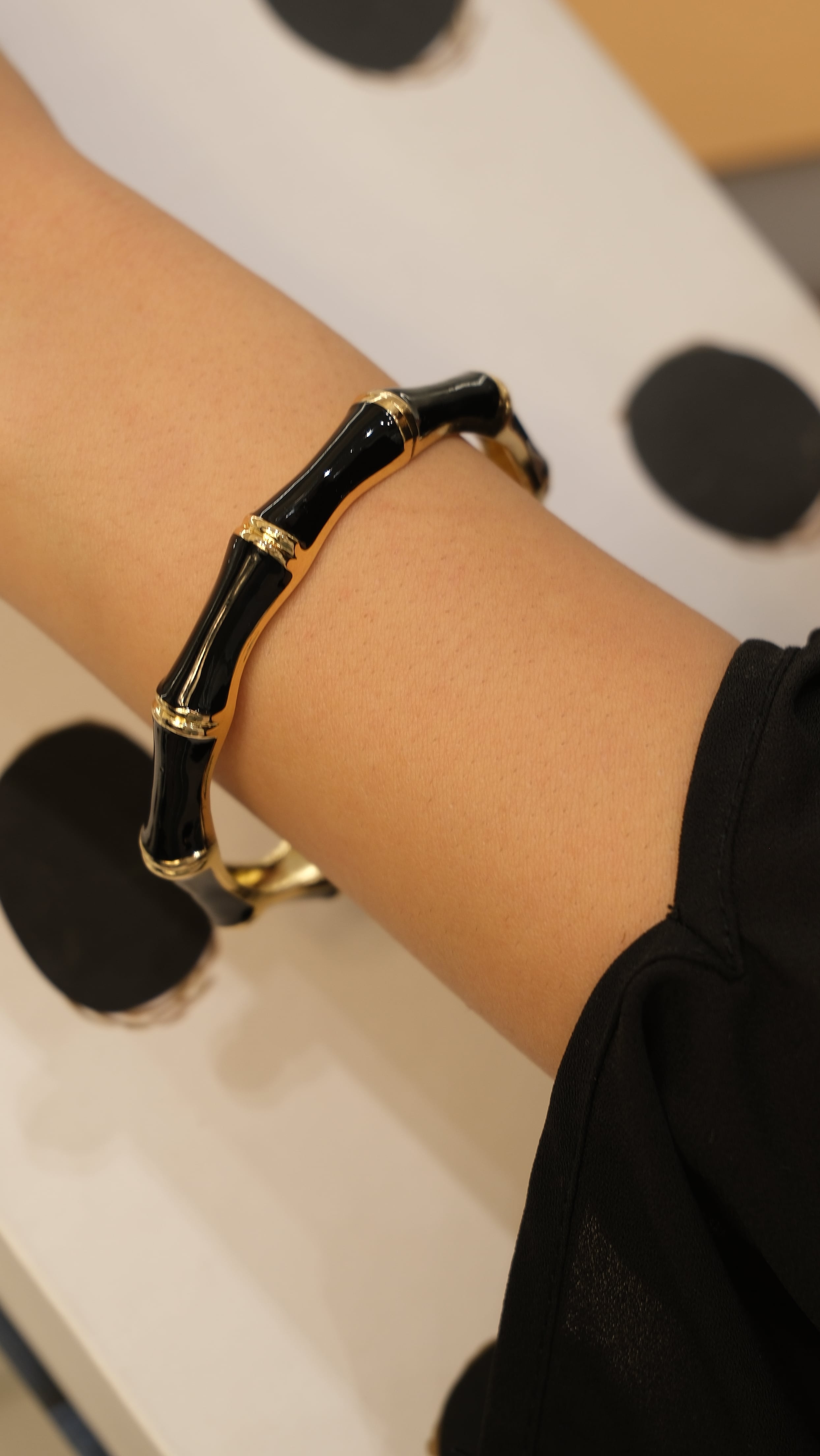 Siyah Mineli Kemik Model Kelepçe Bileklik