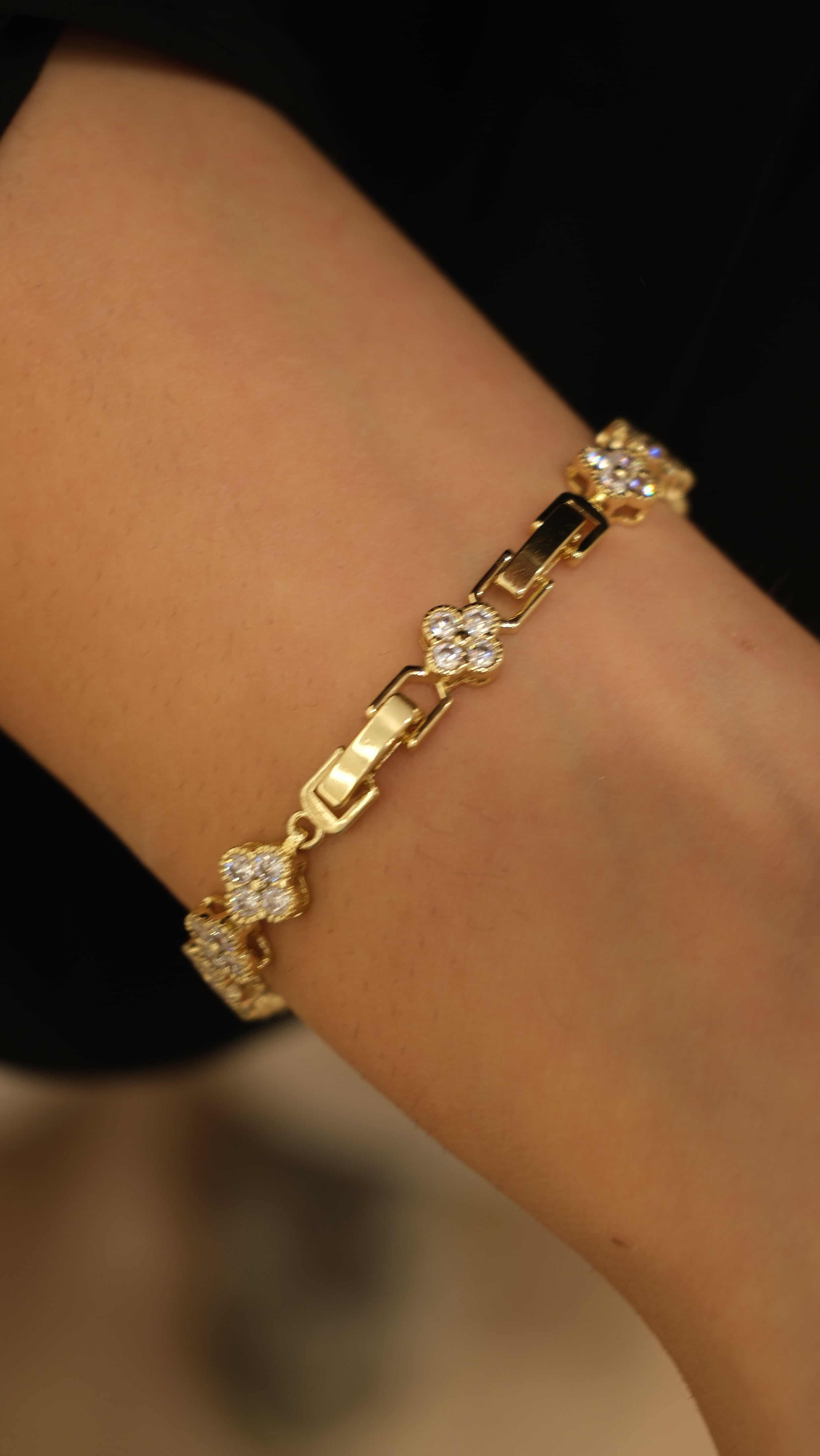 Gold 14k XP Full Zirkon Taş Yonca Bileklik