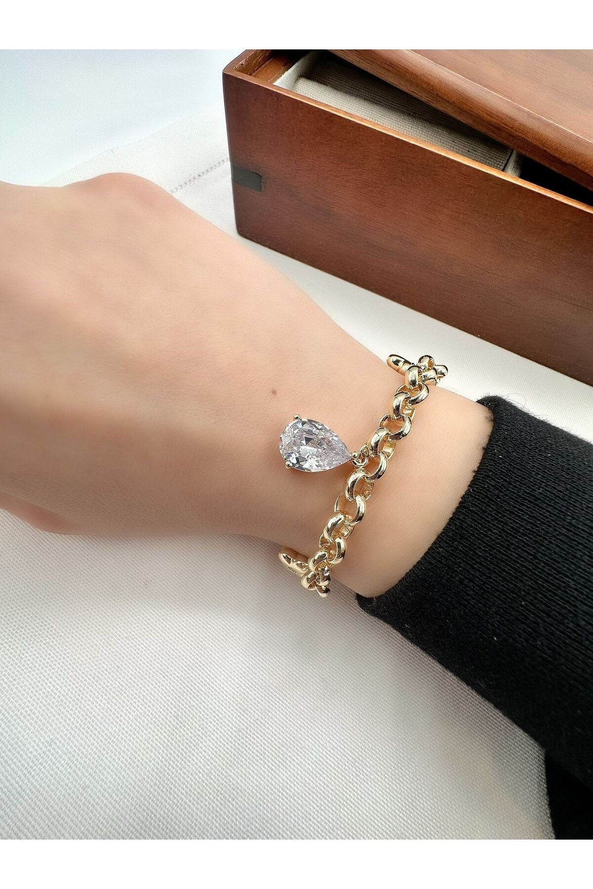 Gold 14k Kaplama Kristal Damla Taş Yonca Charm Bileklik