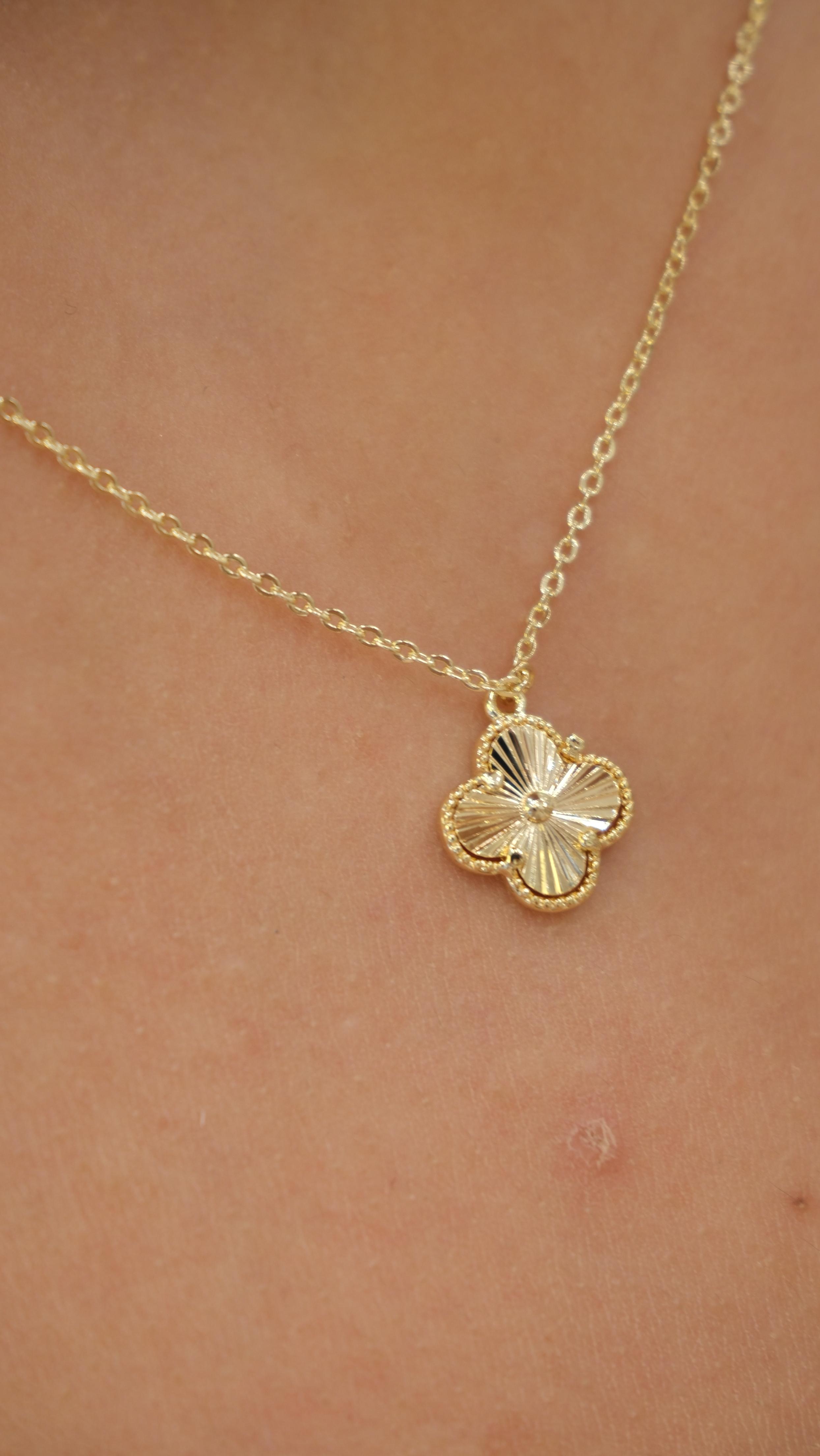 Gold 14k Özel Seri Tekli Yonca Kolye