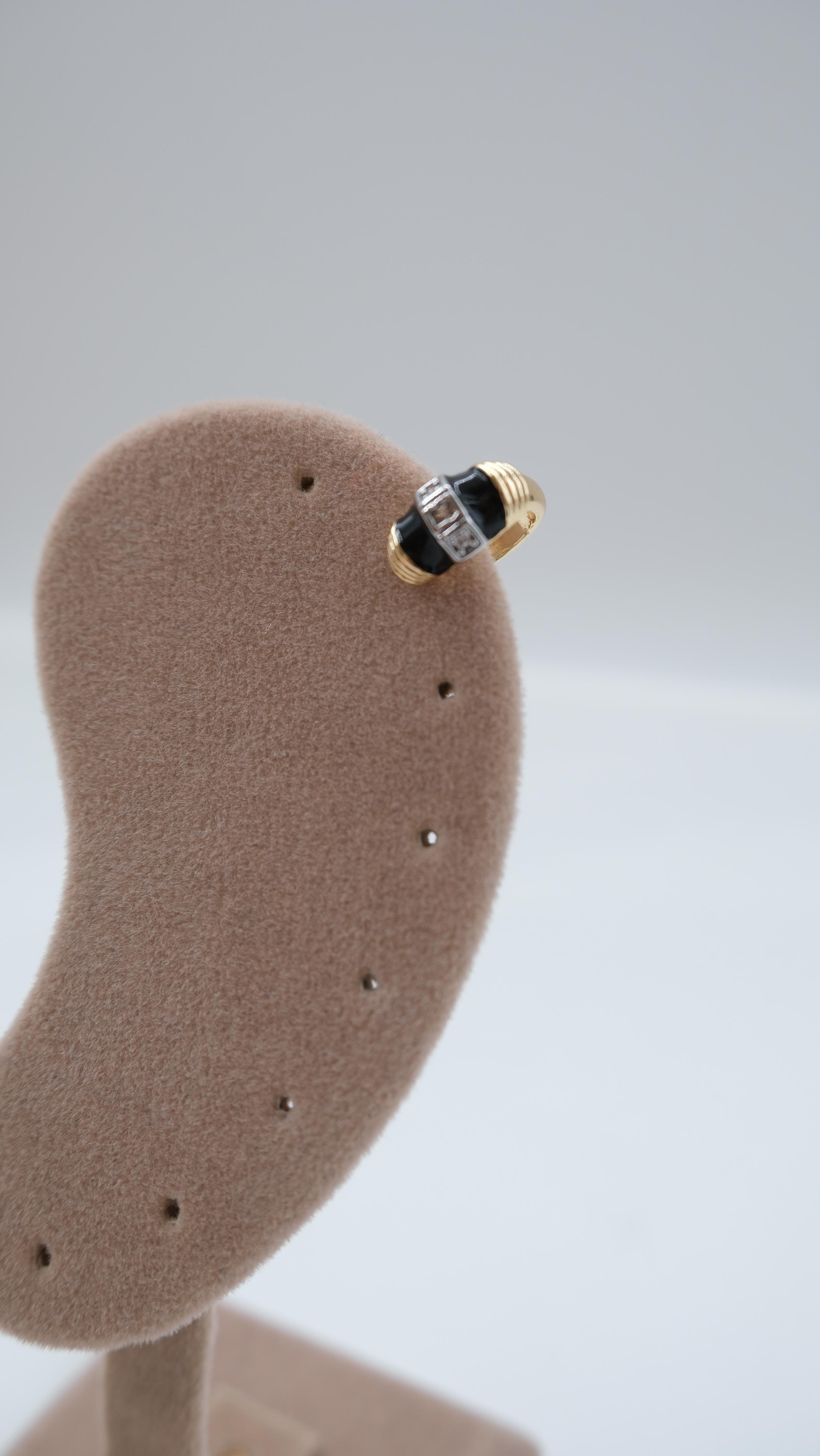 Gold Mine Detaylı Tırtık Plaka Earcuff Kıkırdak Küpe