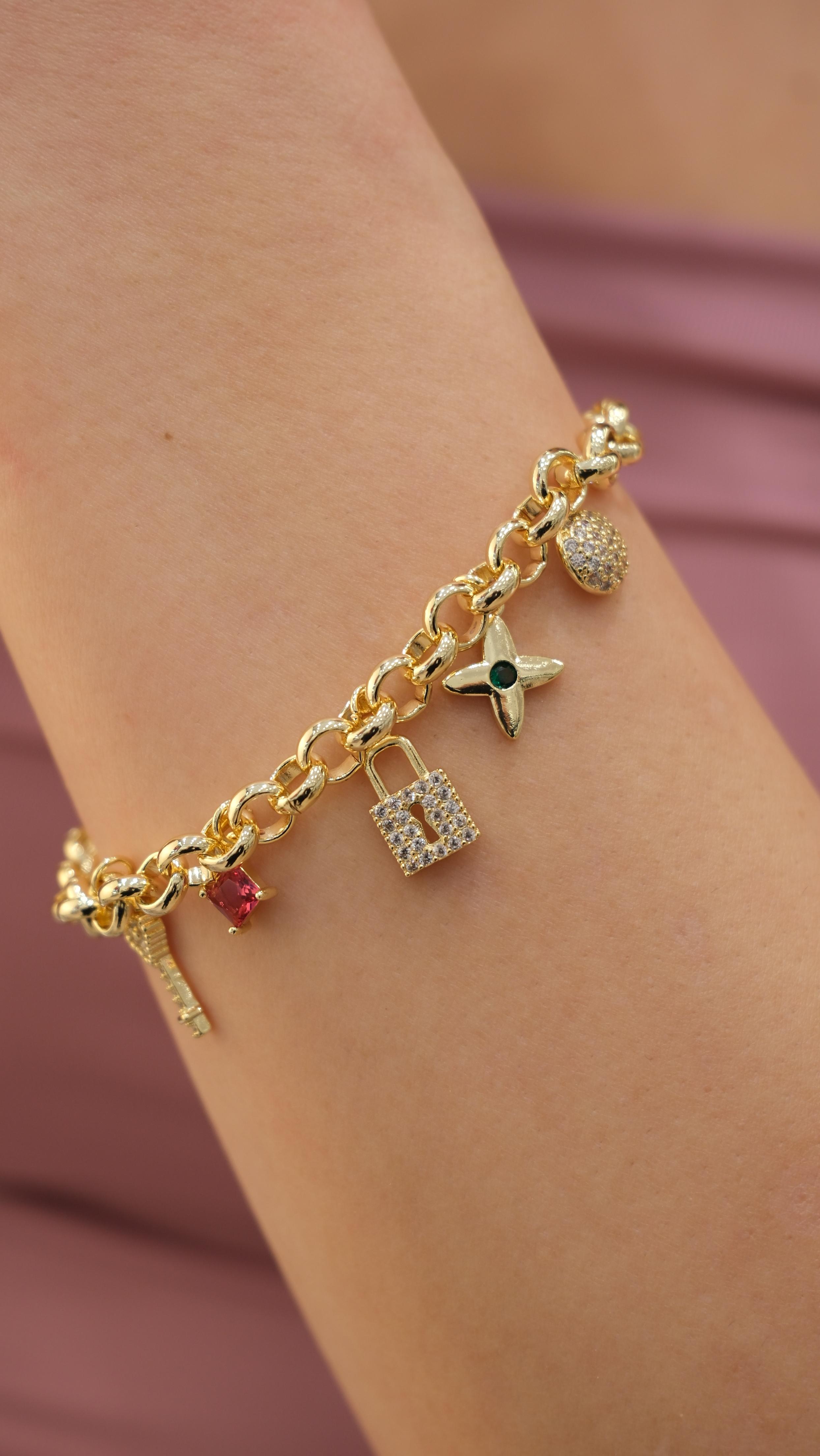 Gold 14k Anahtar ve Kilit Charm Detaylı Bileklik
