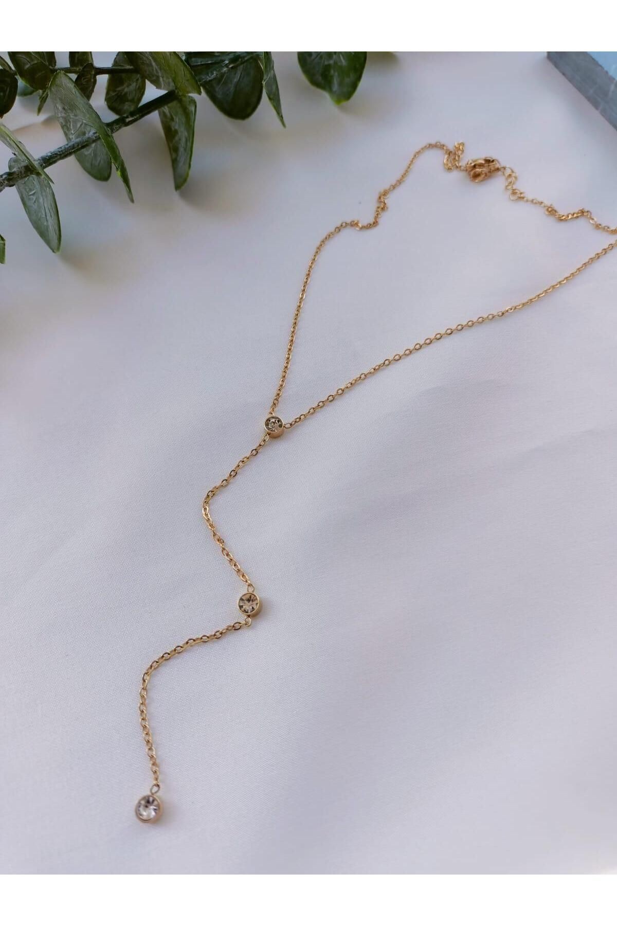 Gold Üç Taş Dekolte Çelik Kolye