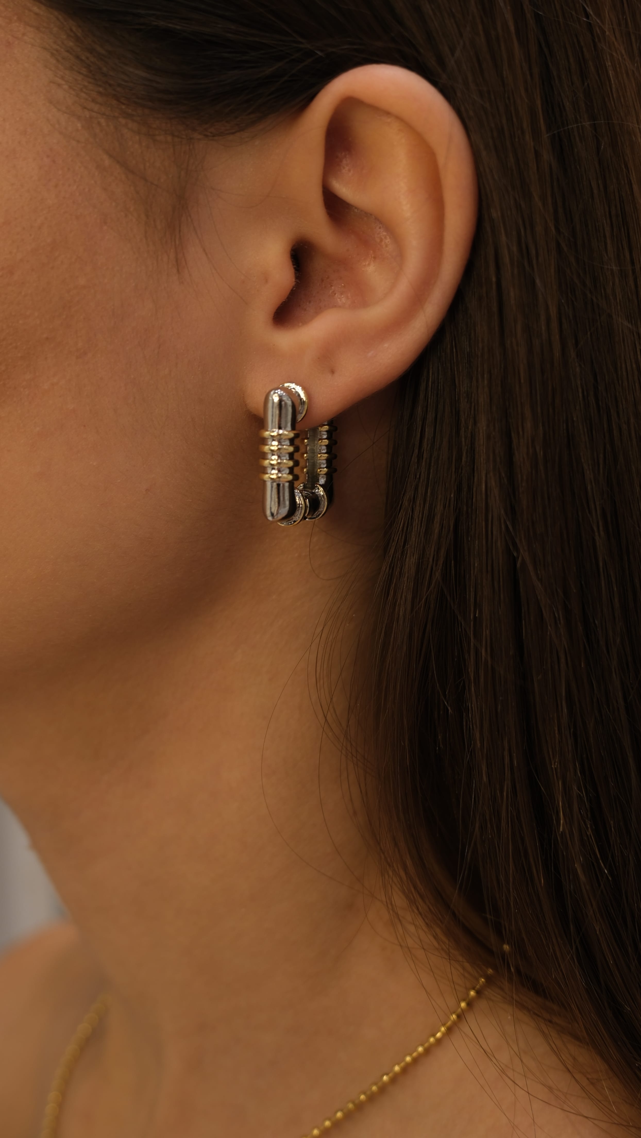 Silver Gold Çizgi Detay Tasarım Halka Küpe