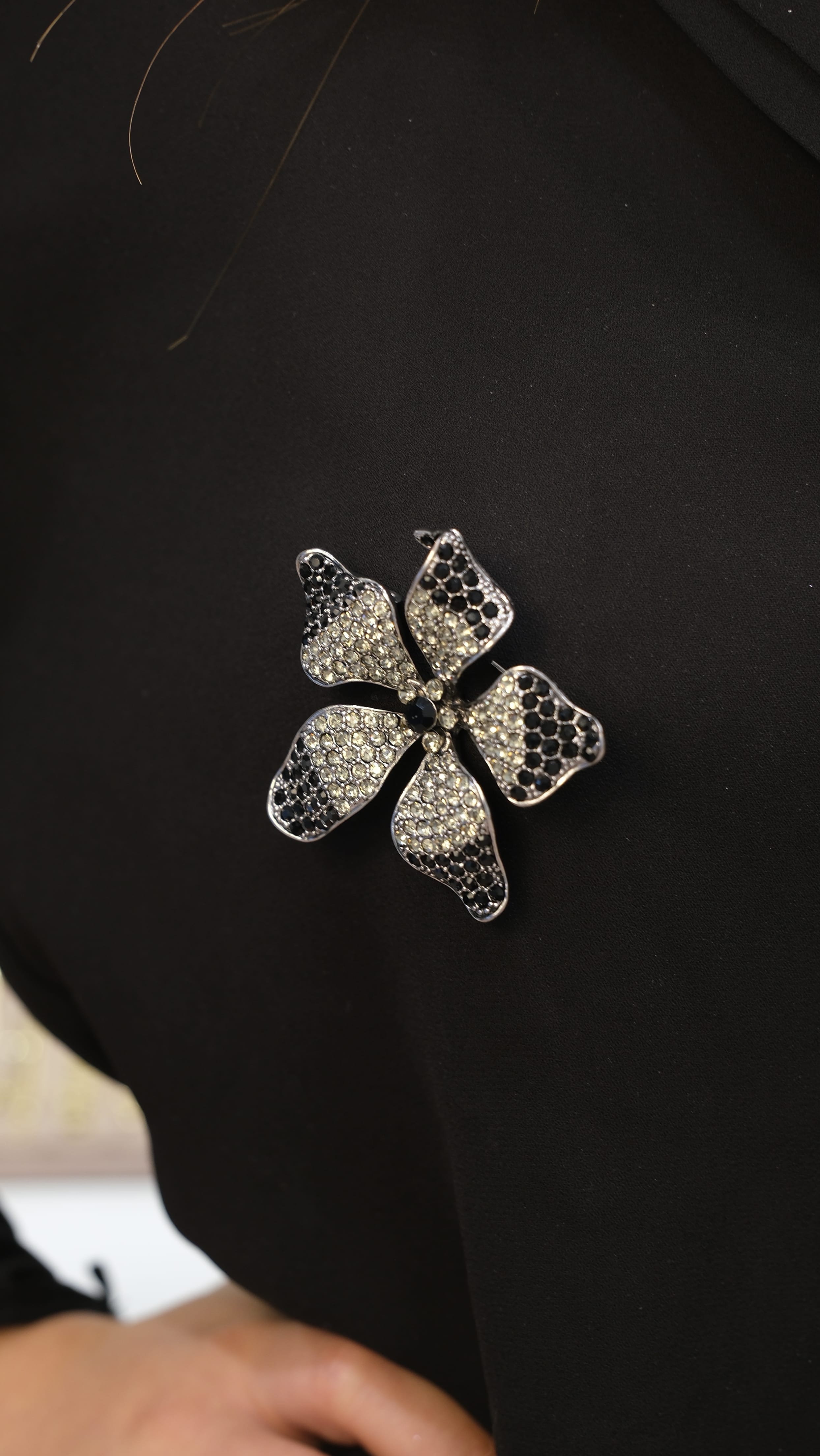 Silver Full Zirkon Taş Çiçek Broş