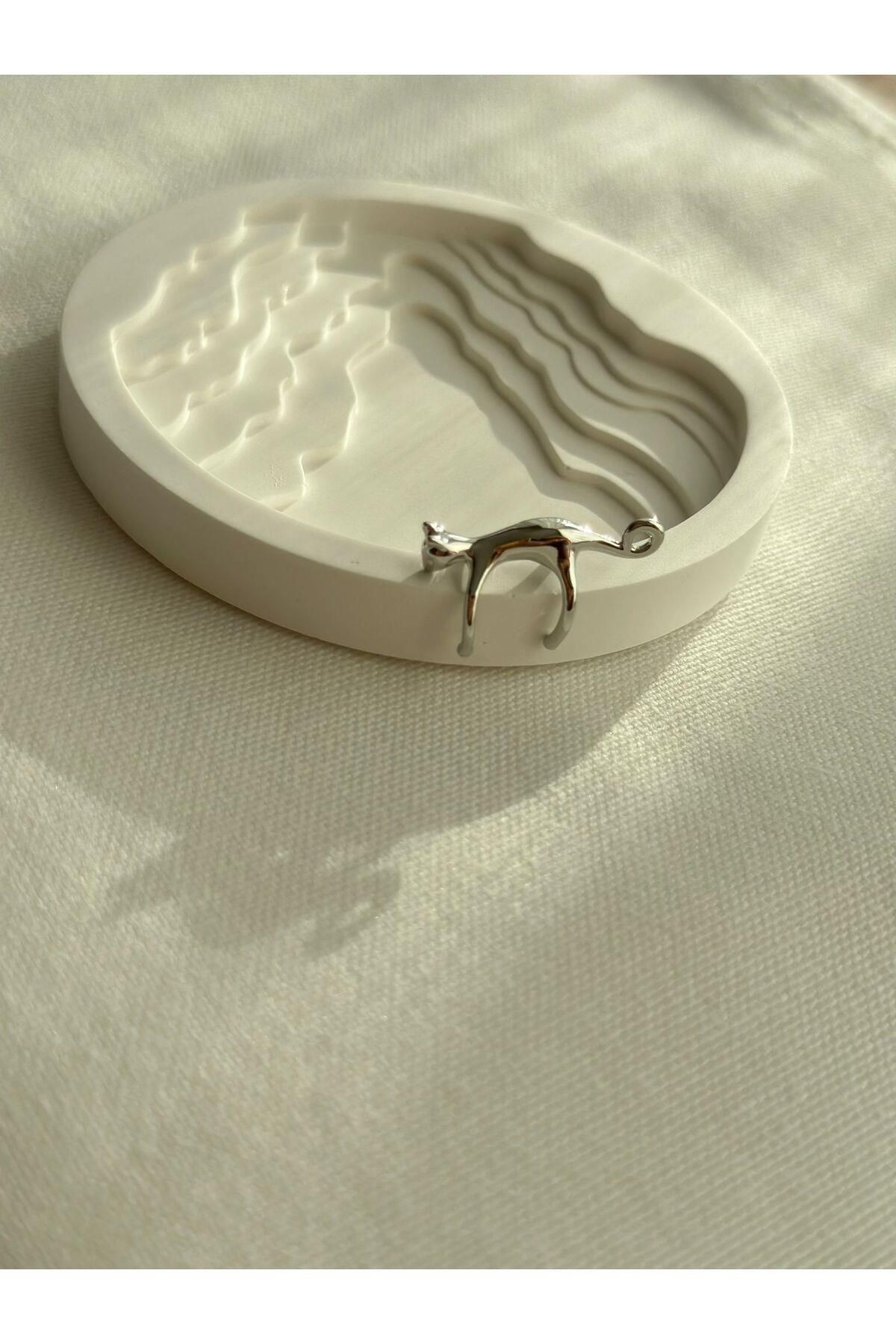 Silver Gold Renk Kedi Figürlü Kararmayan Kıkırdak Küpe Earcuff
