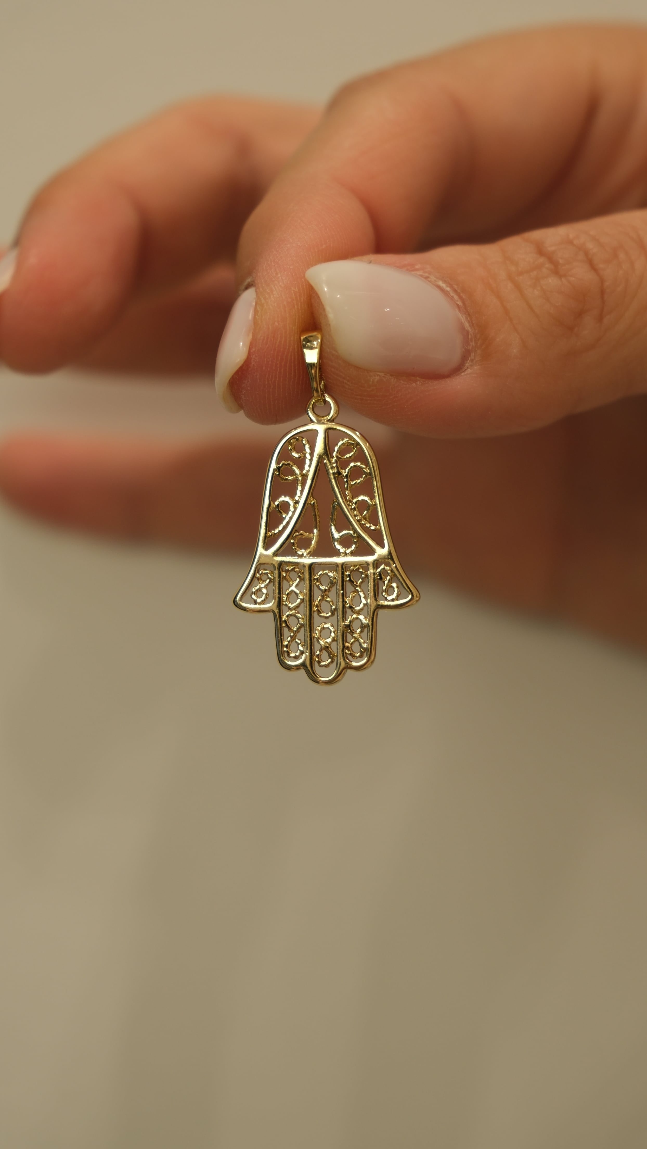 Gold Fatma Ana Eli Kolye Ucu