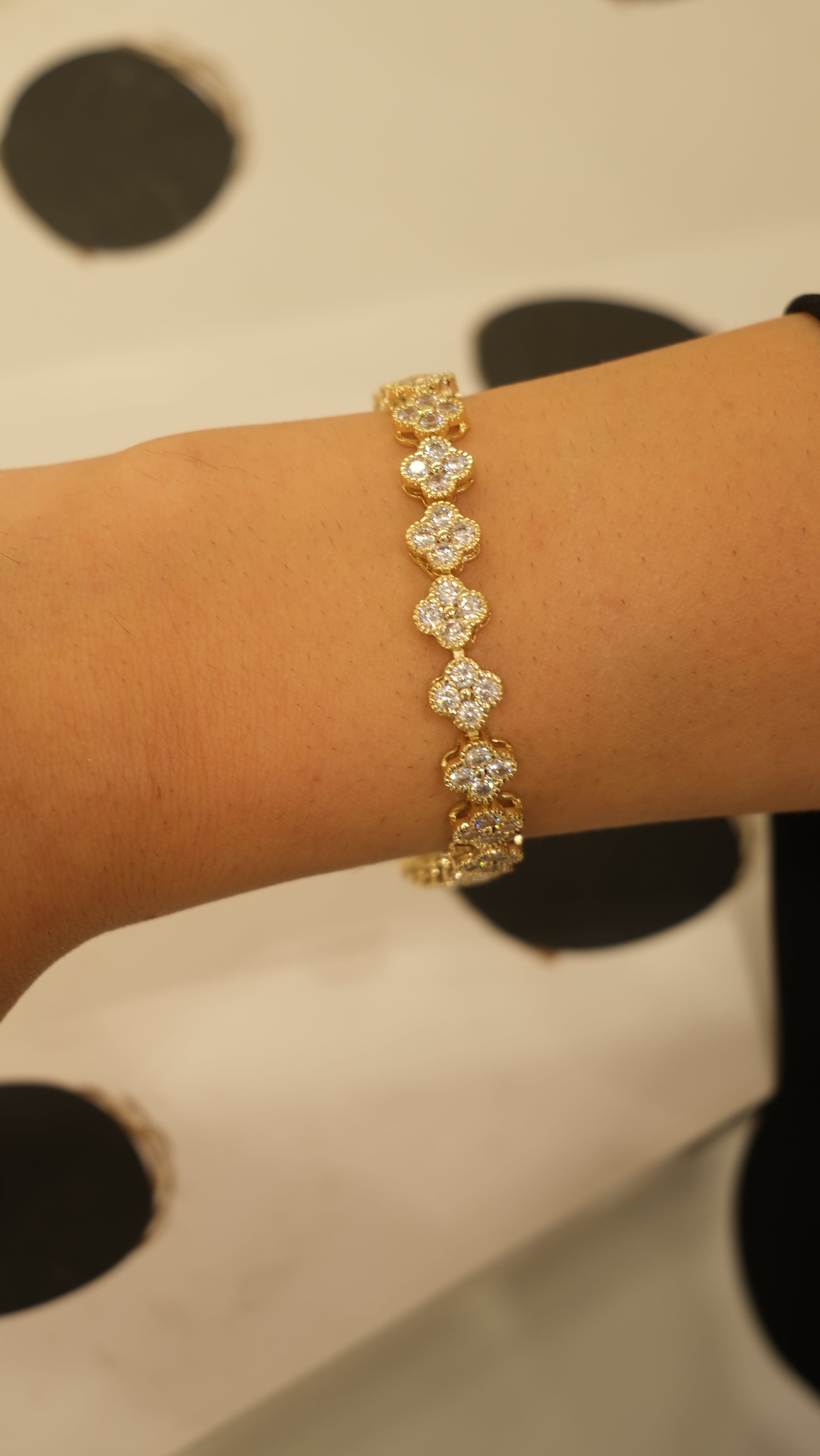 Gold 14k XP Full Zirkon Taş Yonca Bileklik