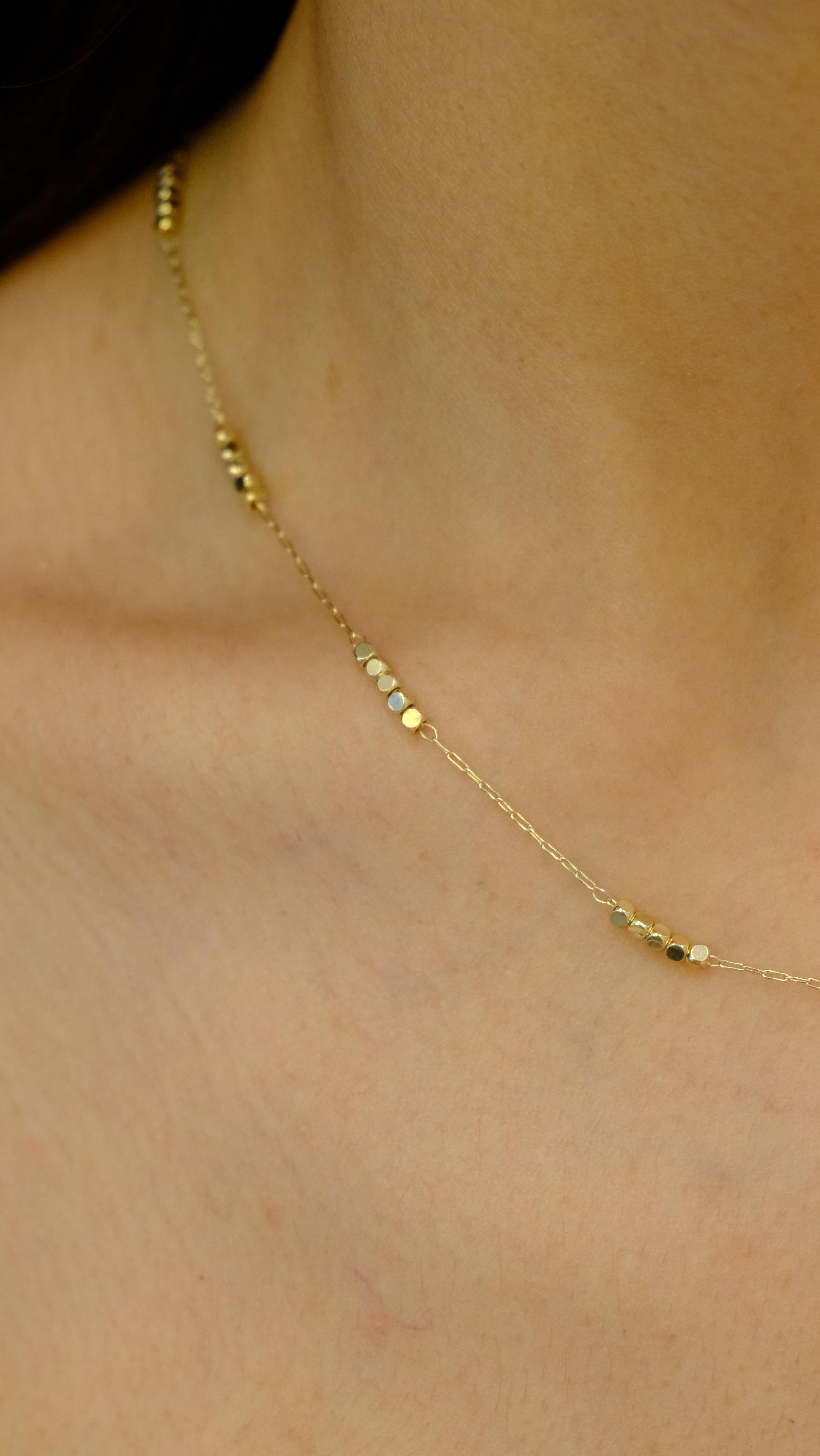 Gold Mini Kare Topçuk Zincir Kolye