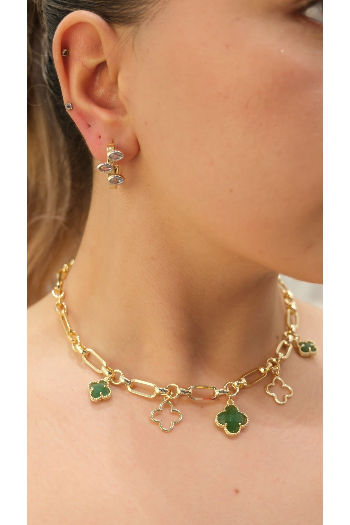 Gold Yeşil Taşlı Yonca Charm Özel Seri 14k Kolye