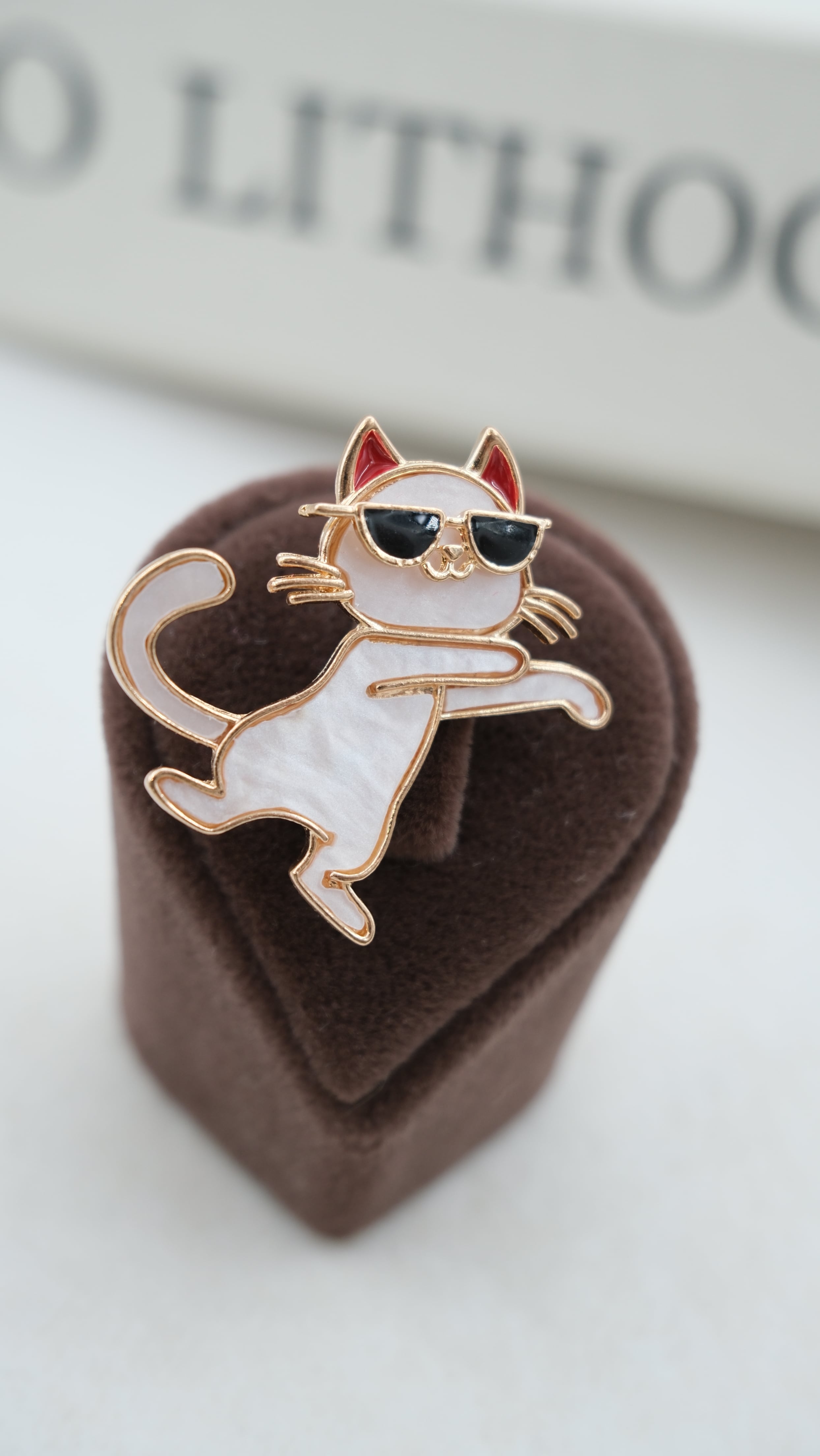 Renkli Mineli Kedi Broş
