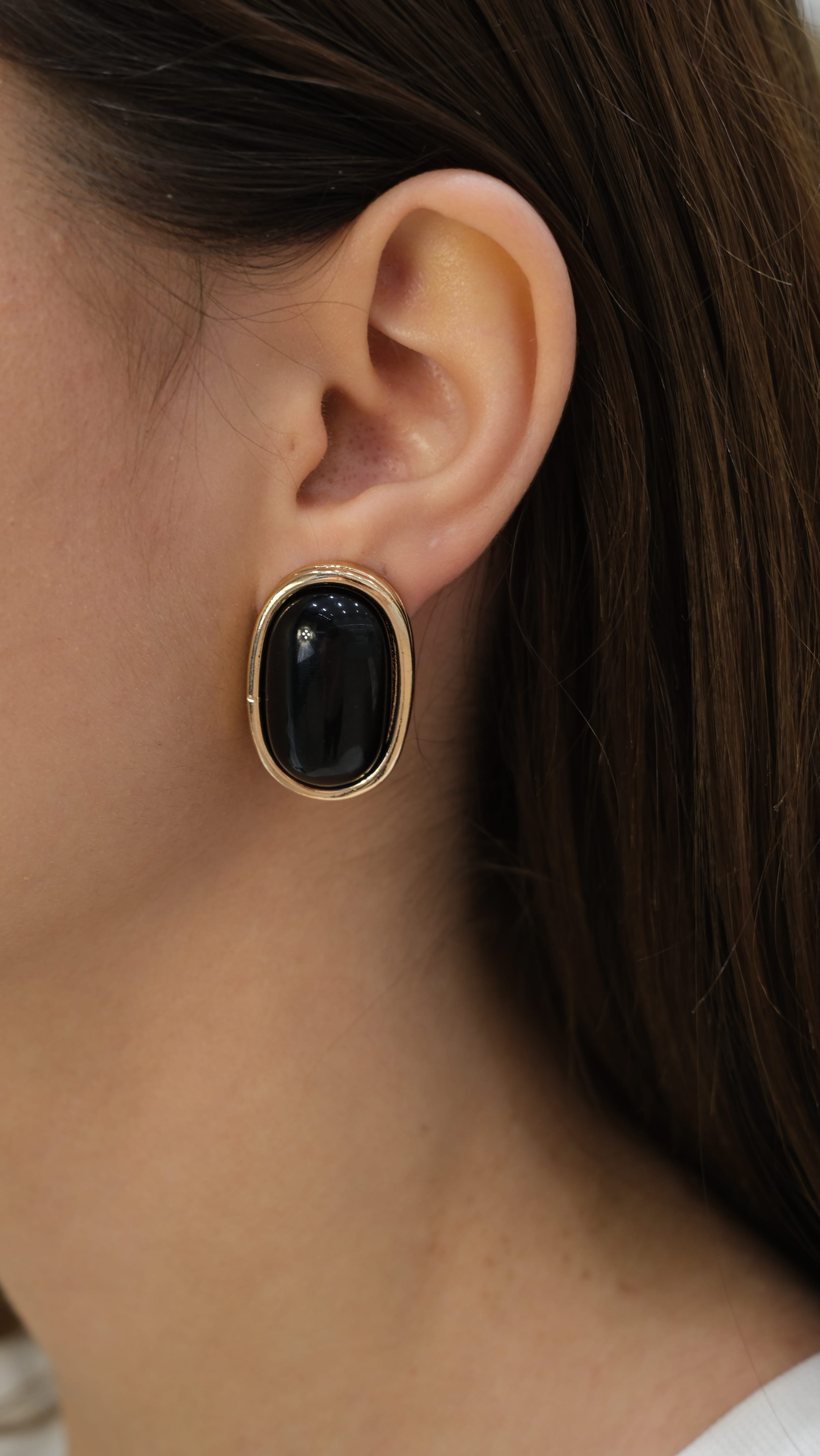 Gold Oval Plaka Siyah Vintage Küpe