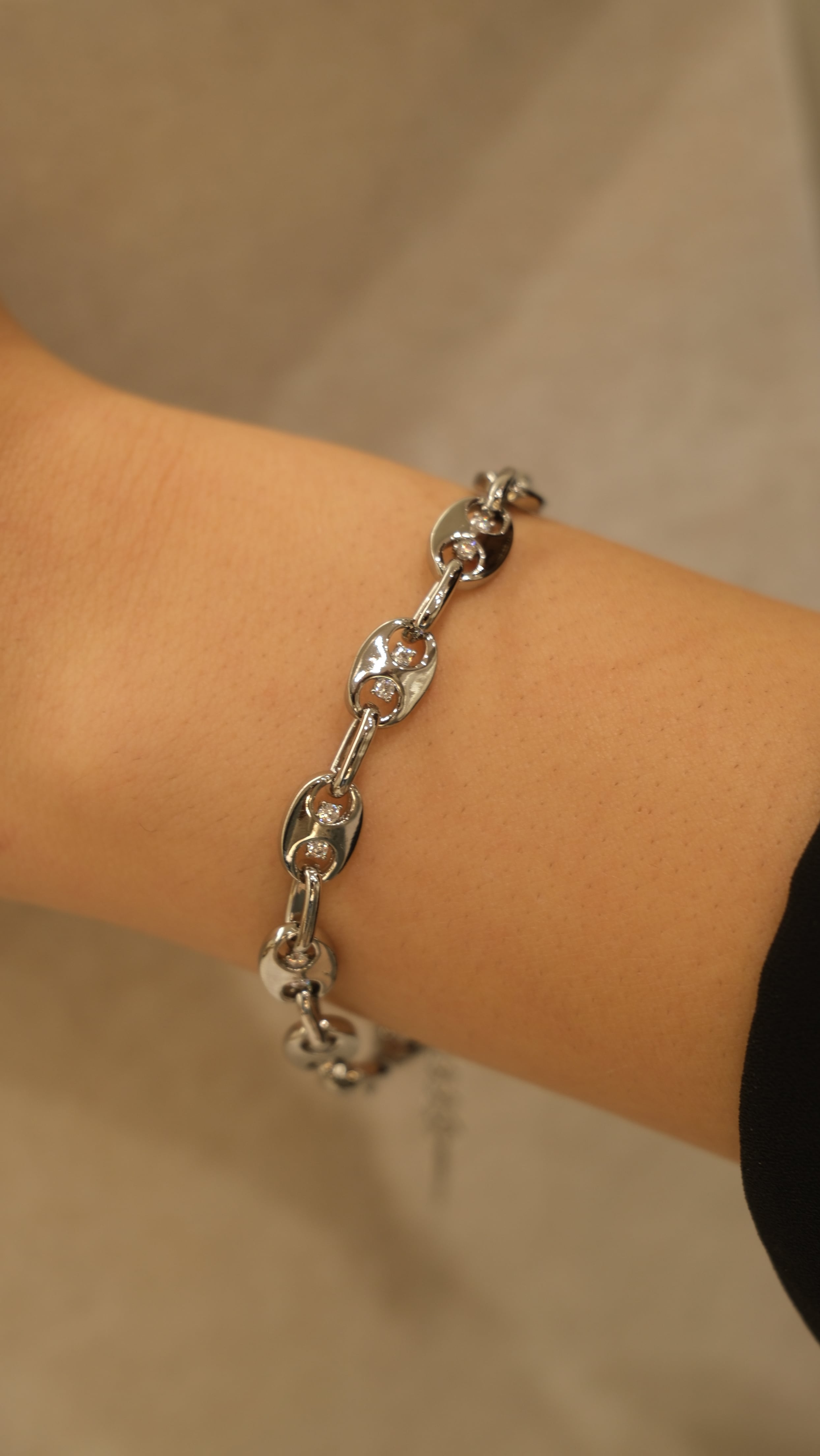 Silver XP Badem Figür Bileklik