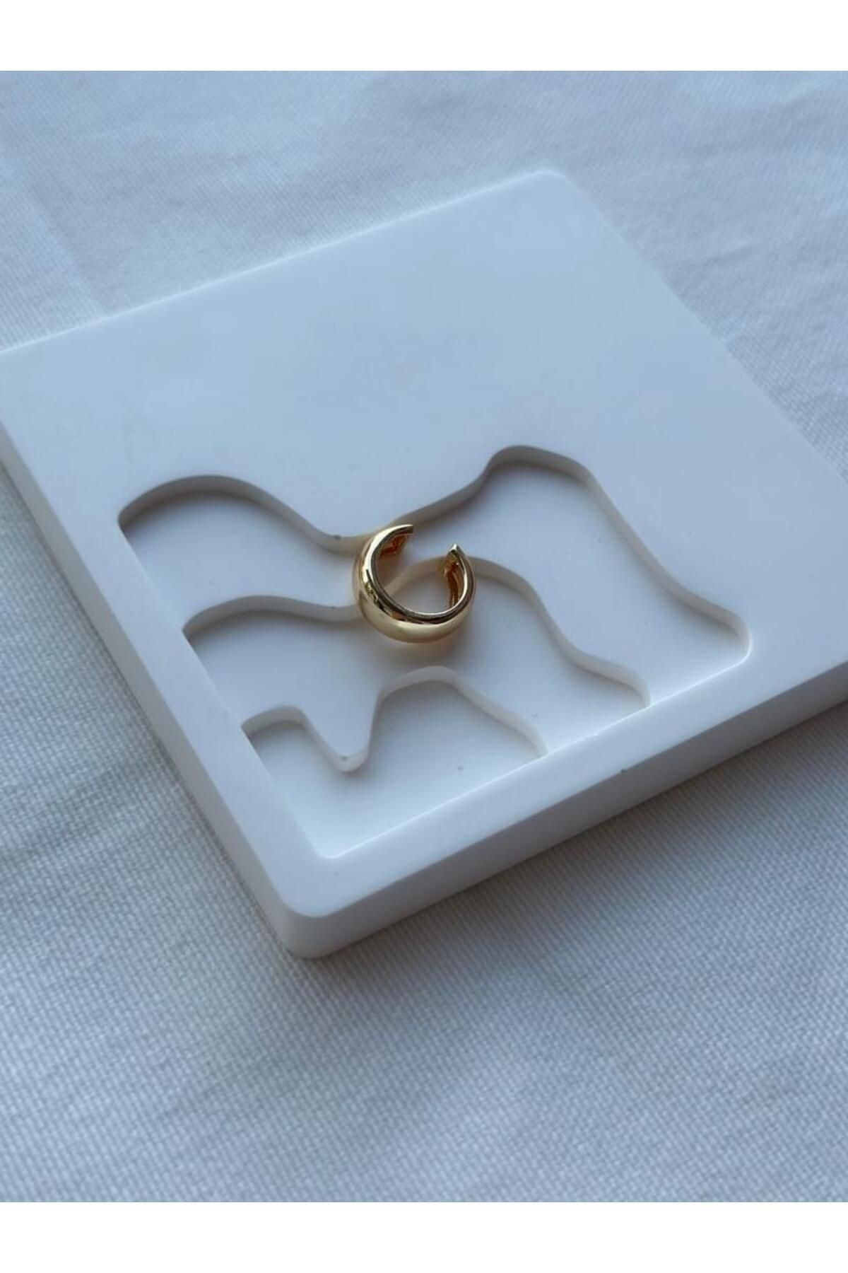 Gold ve Silver Düz Plaka Pirinç Kaplama Earcuff Kıkırdak Trend Küpe