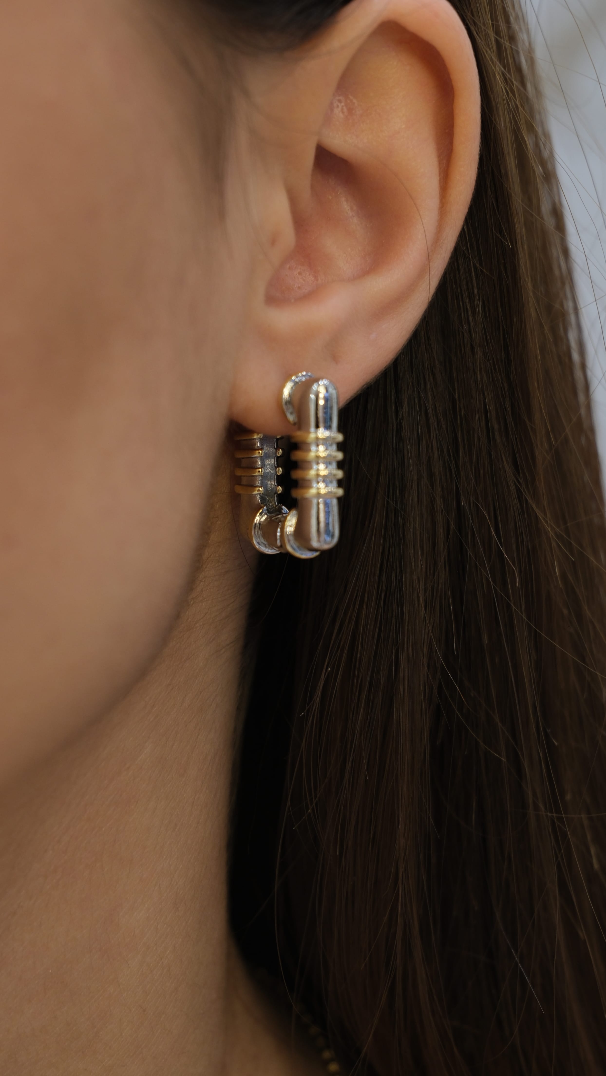 Silver Gold Çizgi Detay Tasarım Halka Küpe