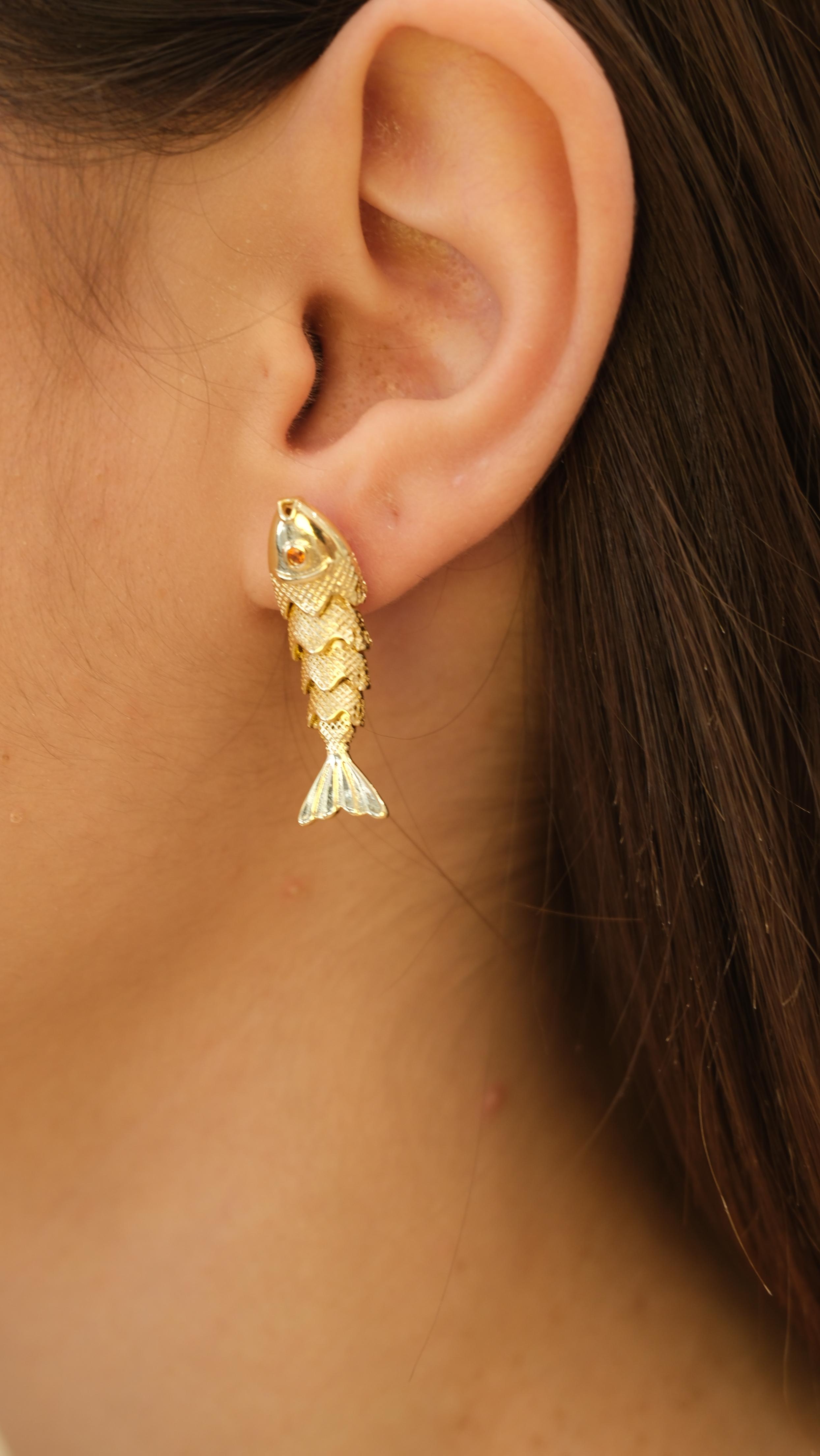 Gold Balık Figür Küpe