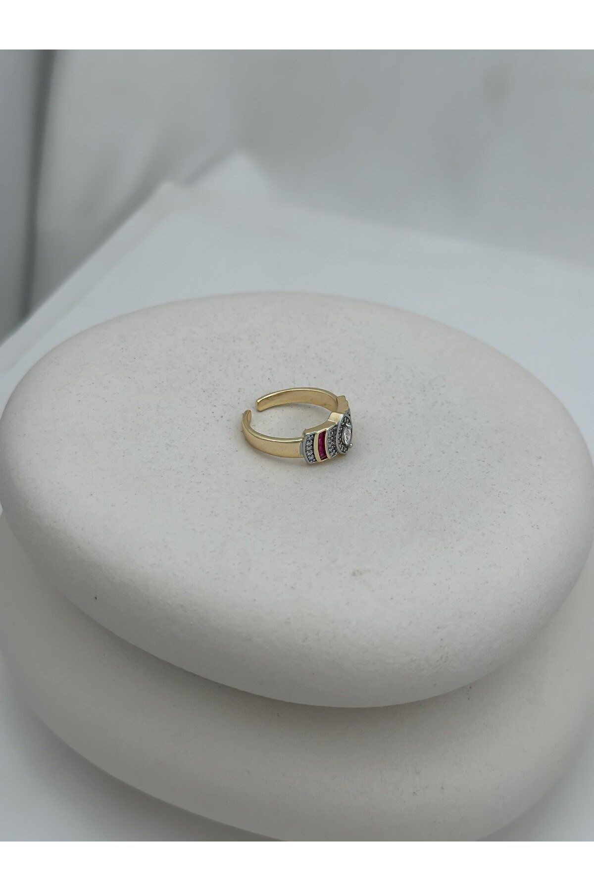 Gold Oval Figür Bordo Taş Kenar Ayarlanabilir Yüzük