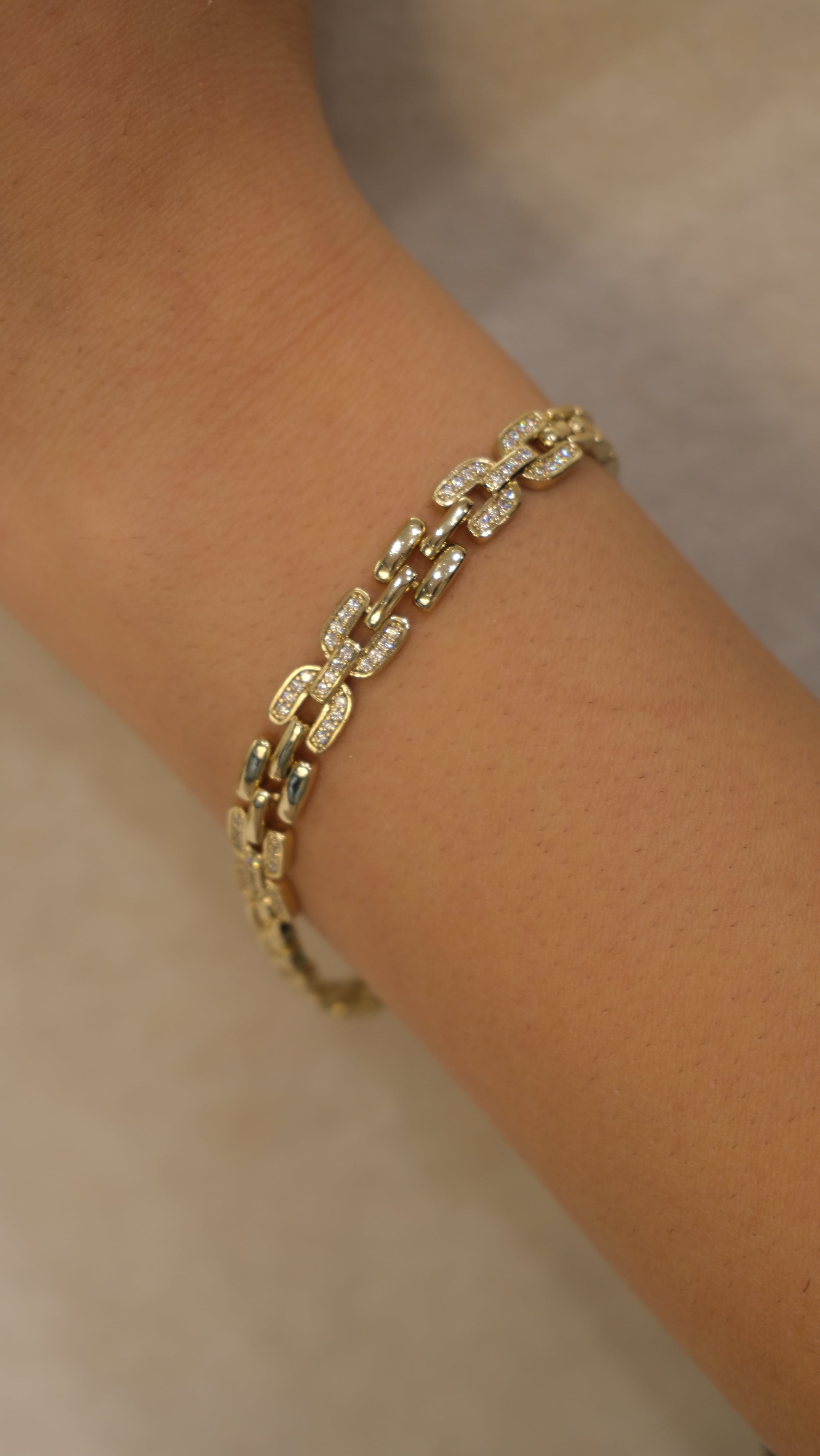 Gold 14K XP Kordon Figür Zirkon Taş Bileklik