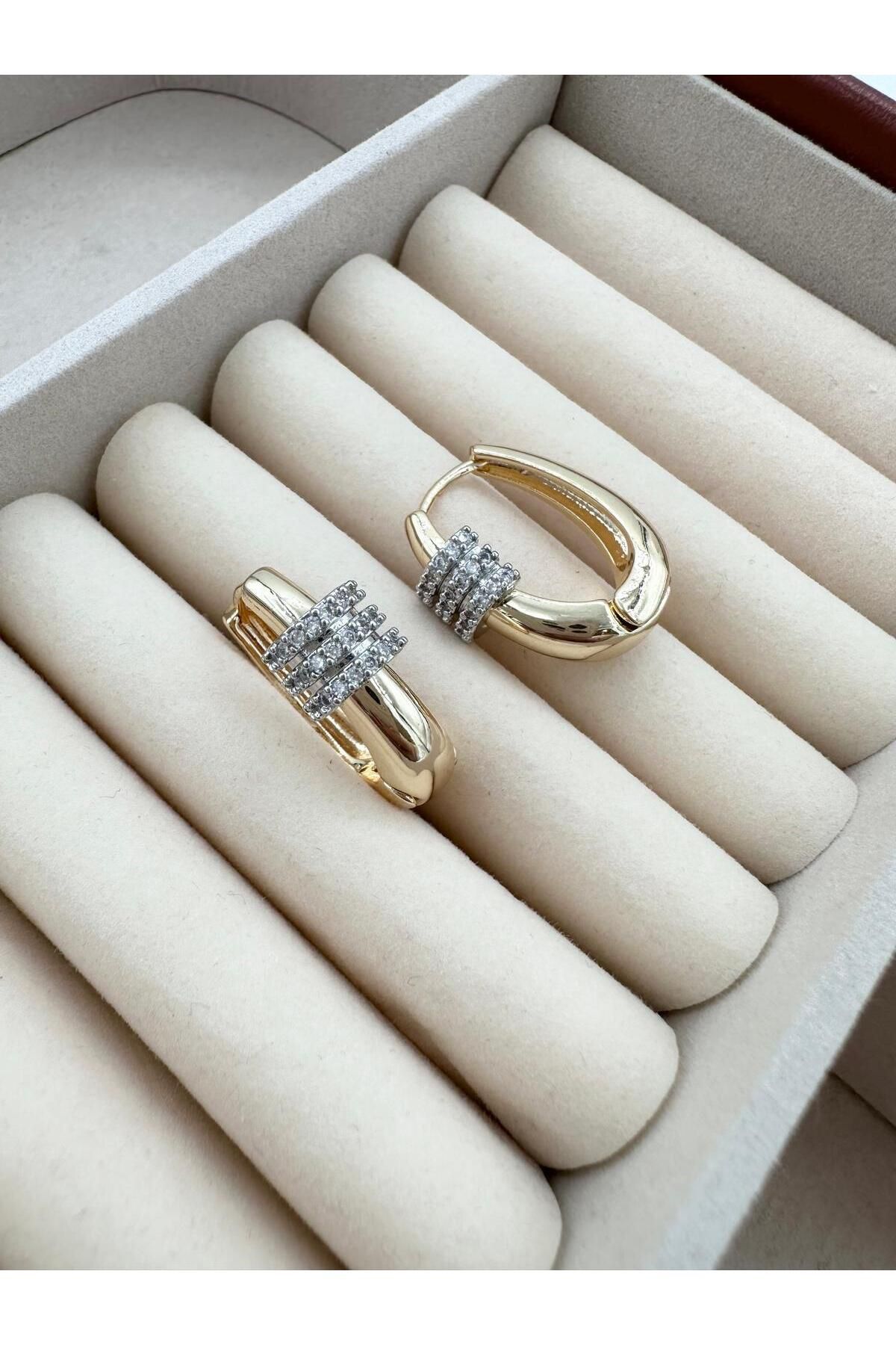 Gold Oval Bombeli Zirkon Taş Tasarım Küpe