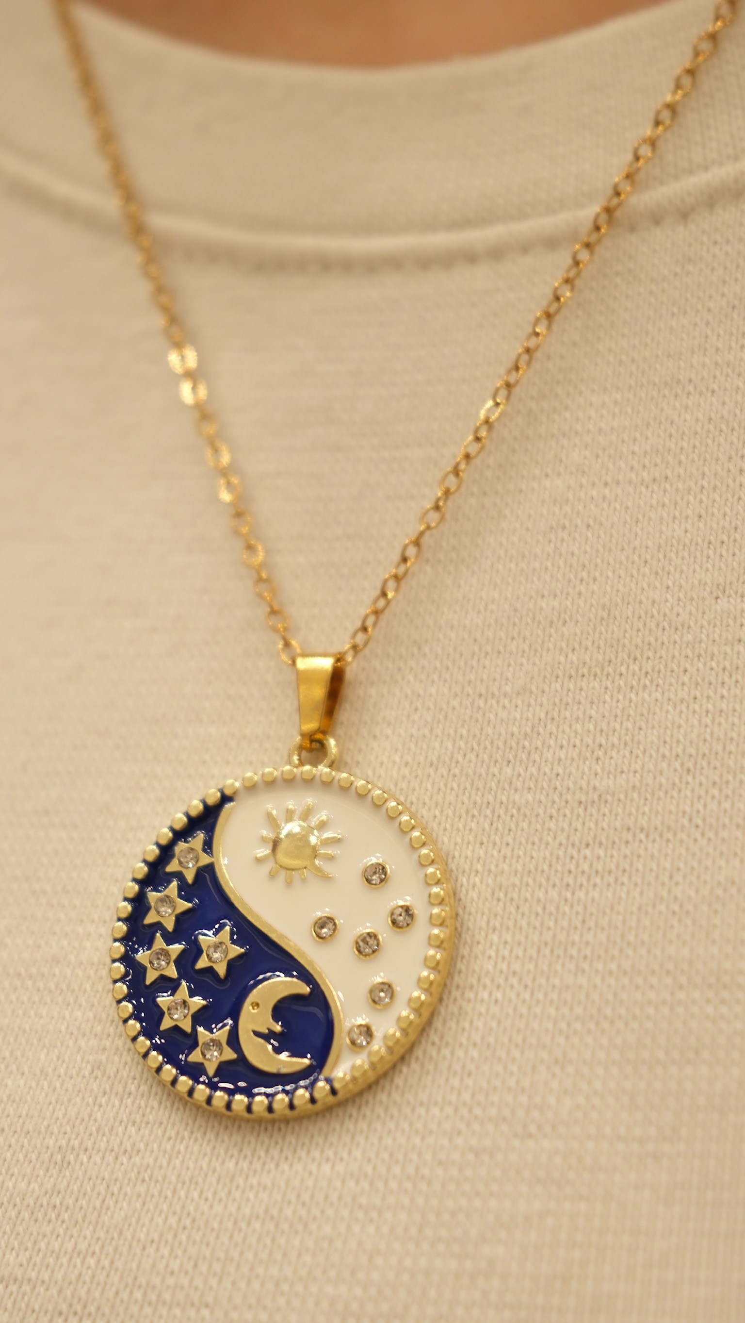 Gold Gece ve Gündüz Figür Çelik Kolye