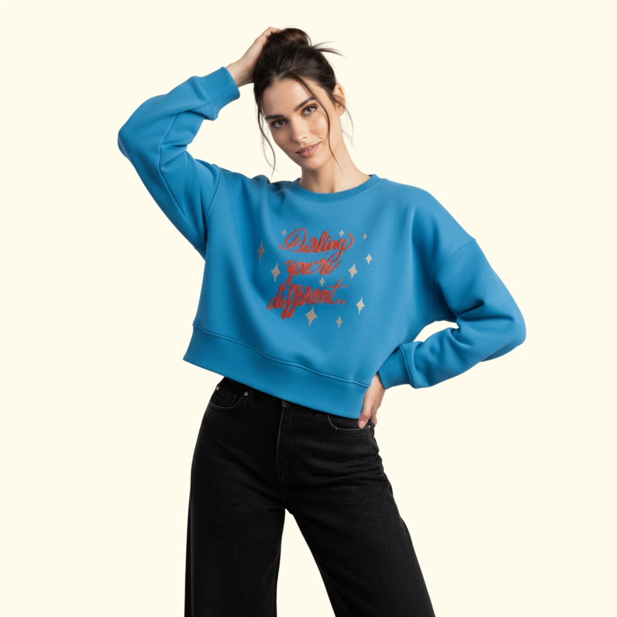 Darling Crop Oversize Nakış Detaylı Sweatshirt