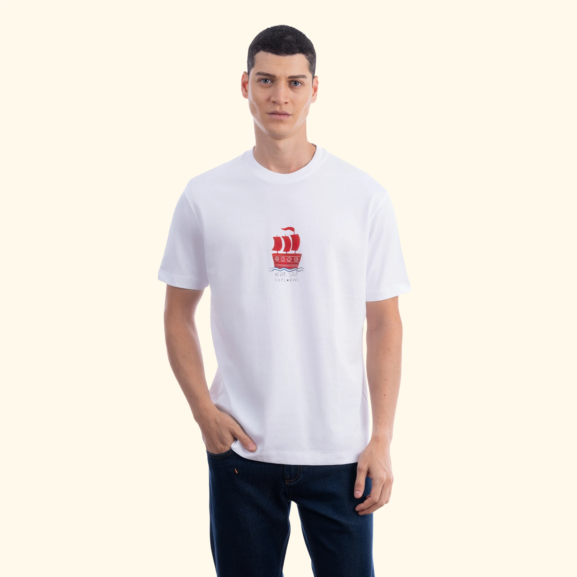 Never Stop Regular Beyaz T-Shirt