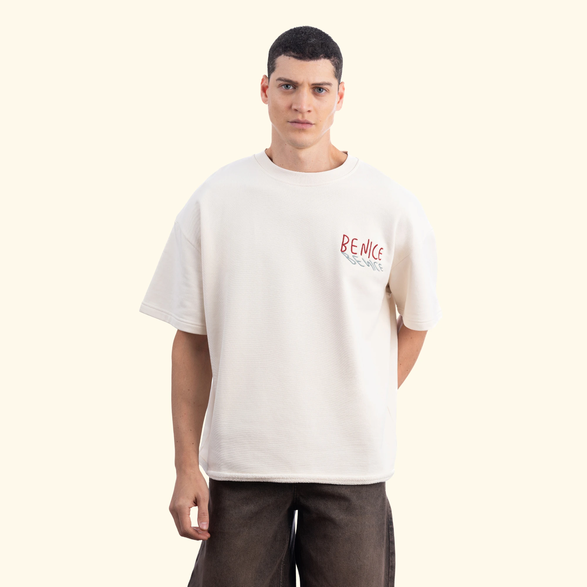 Vase Nakış Oversize Ekru T-Shirt