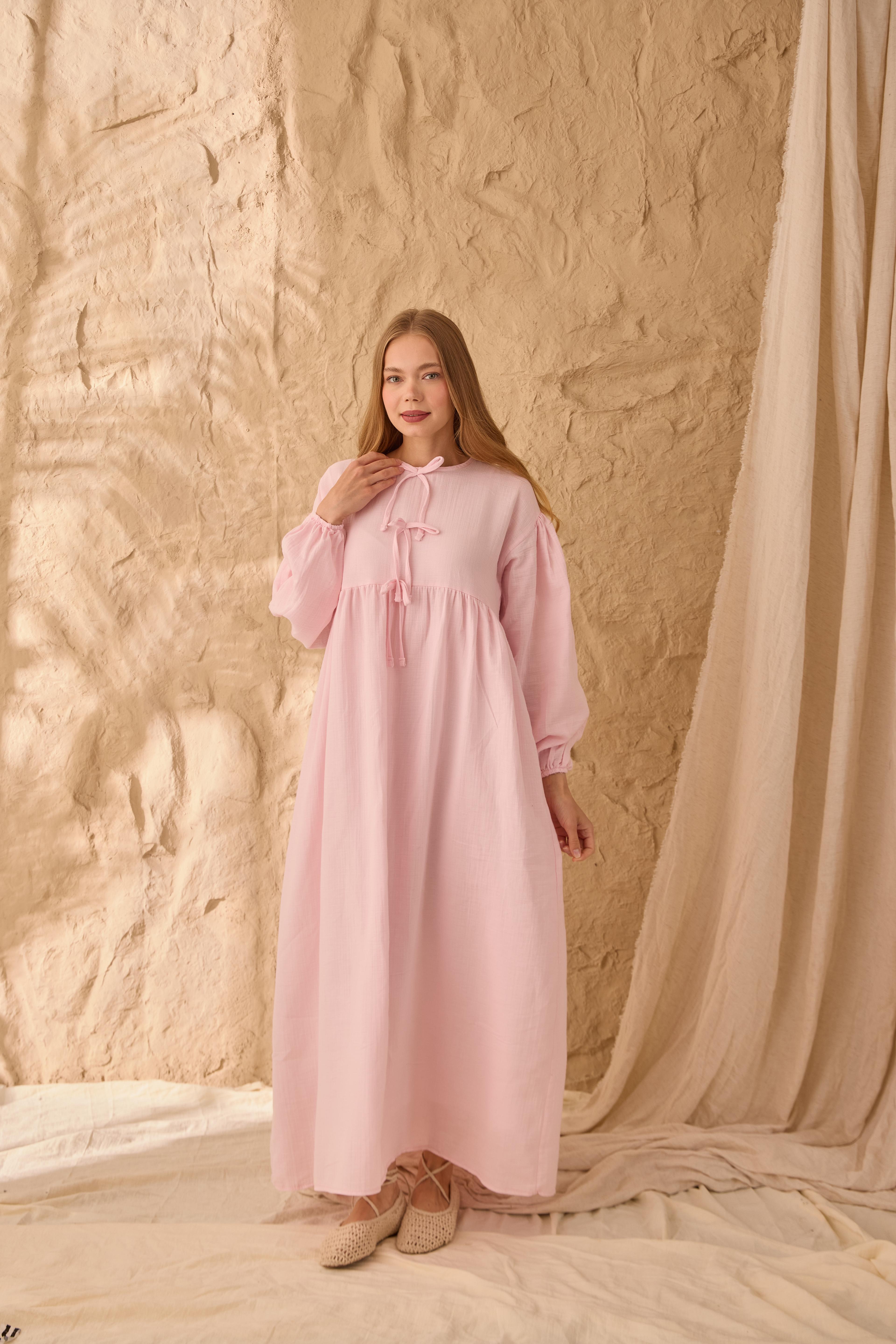 0095 fiyonklu elbise - Pembe