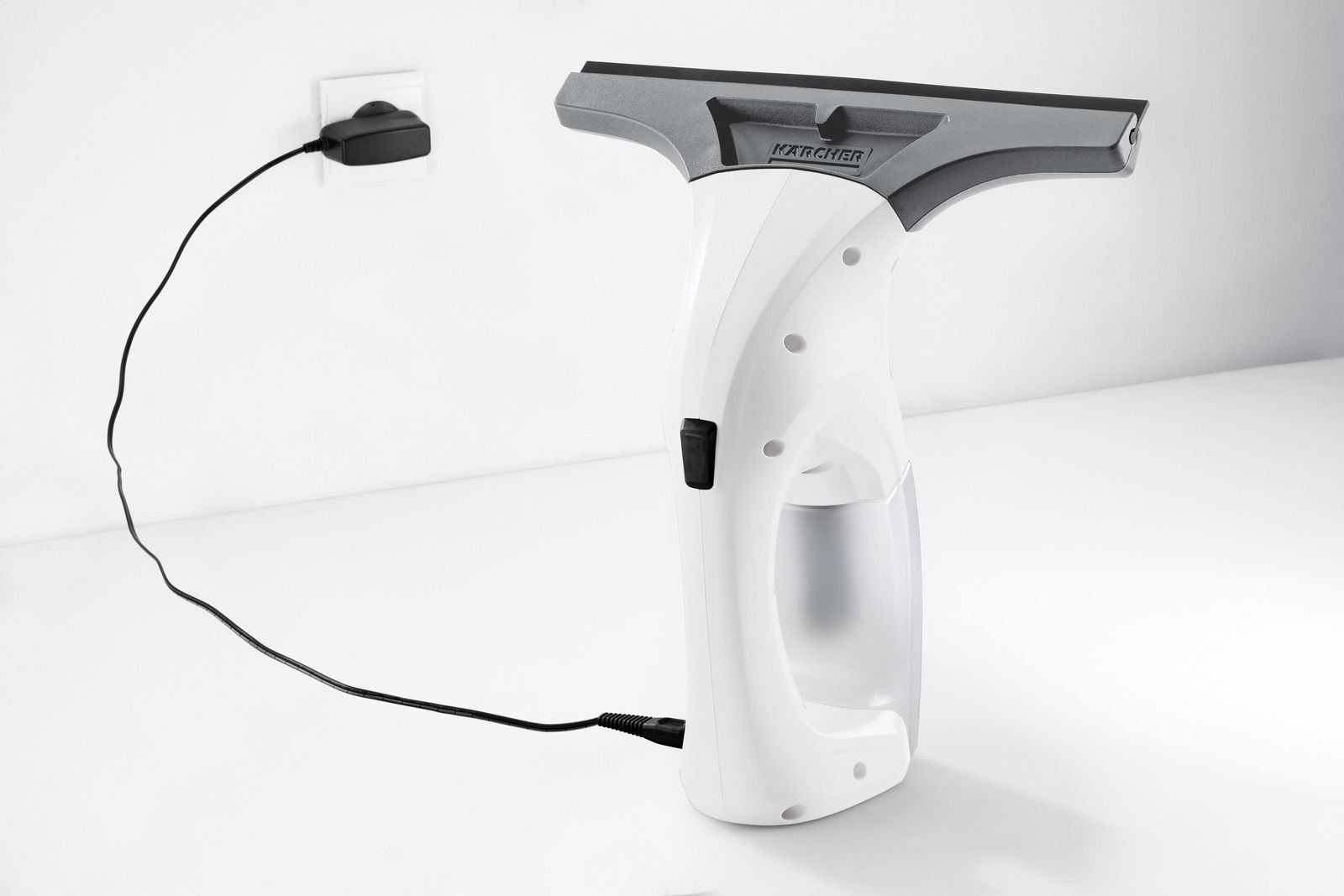 Karcher WV 1 Plus EU Şarjlı Cam Temizleme Makinesi
