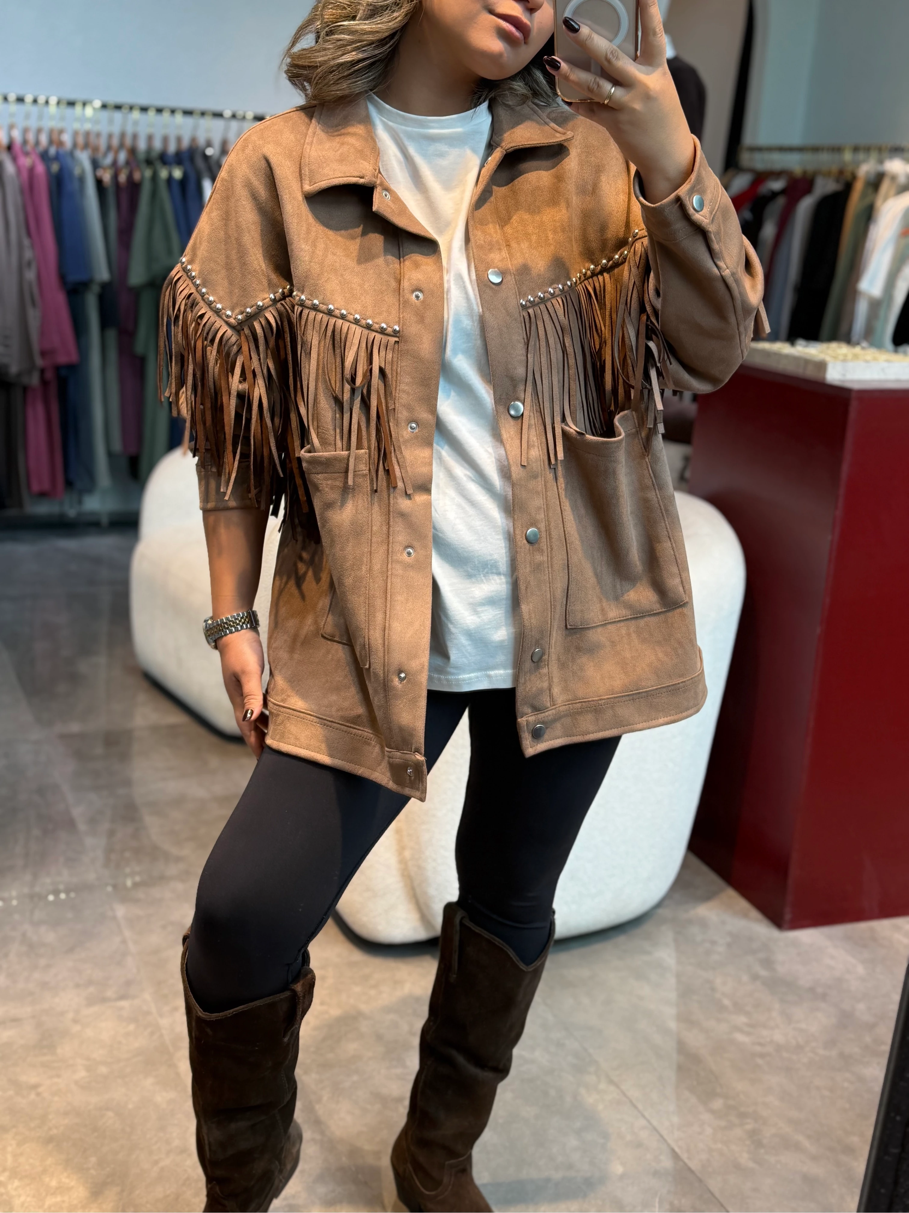 Püsküllü Süet Ceket