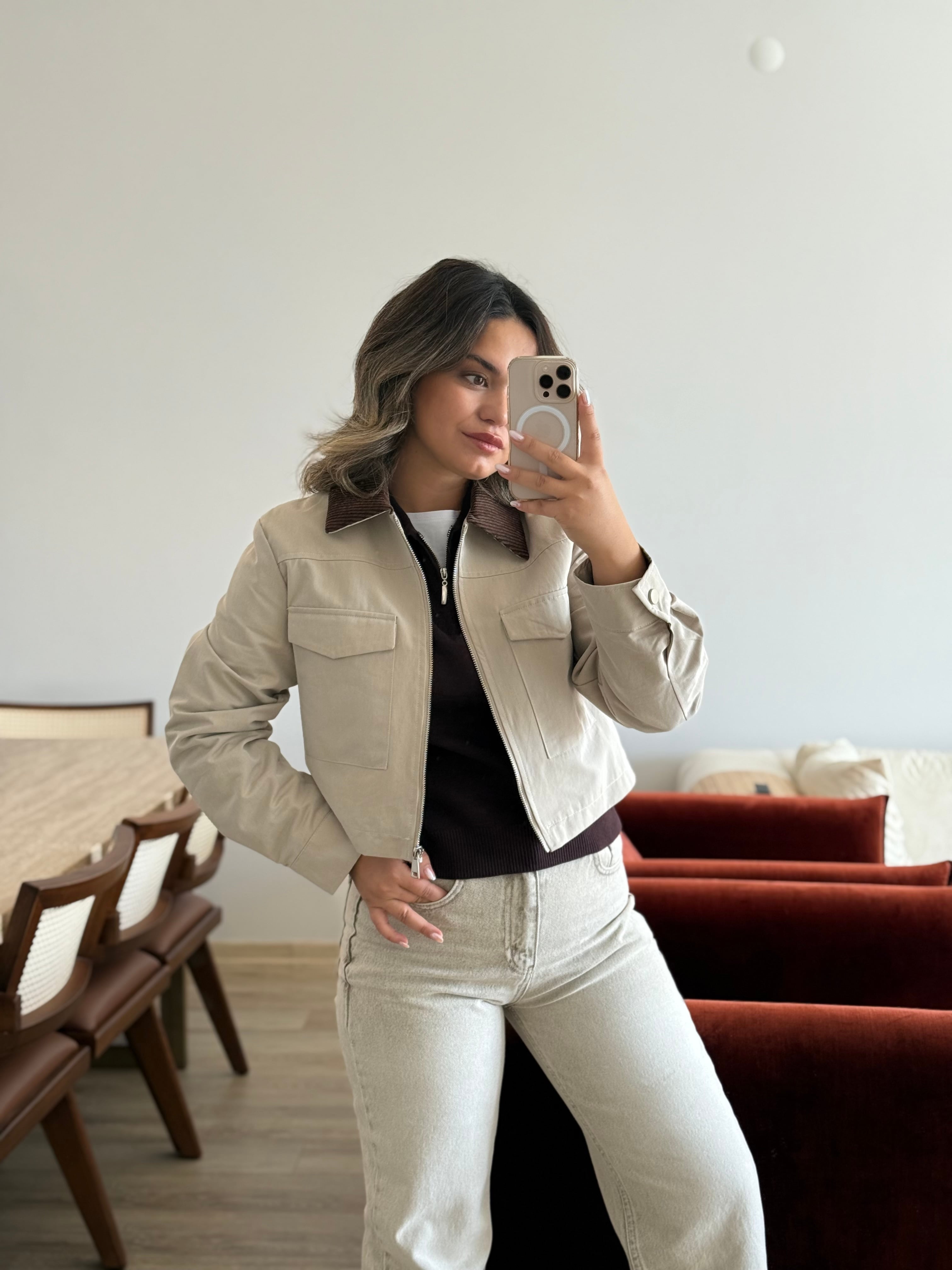 Kadife Yaka Crop Ceket 