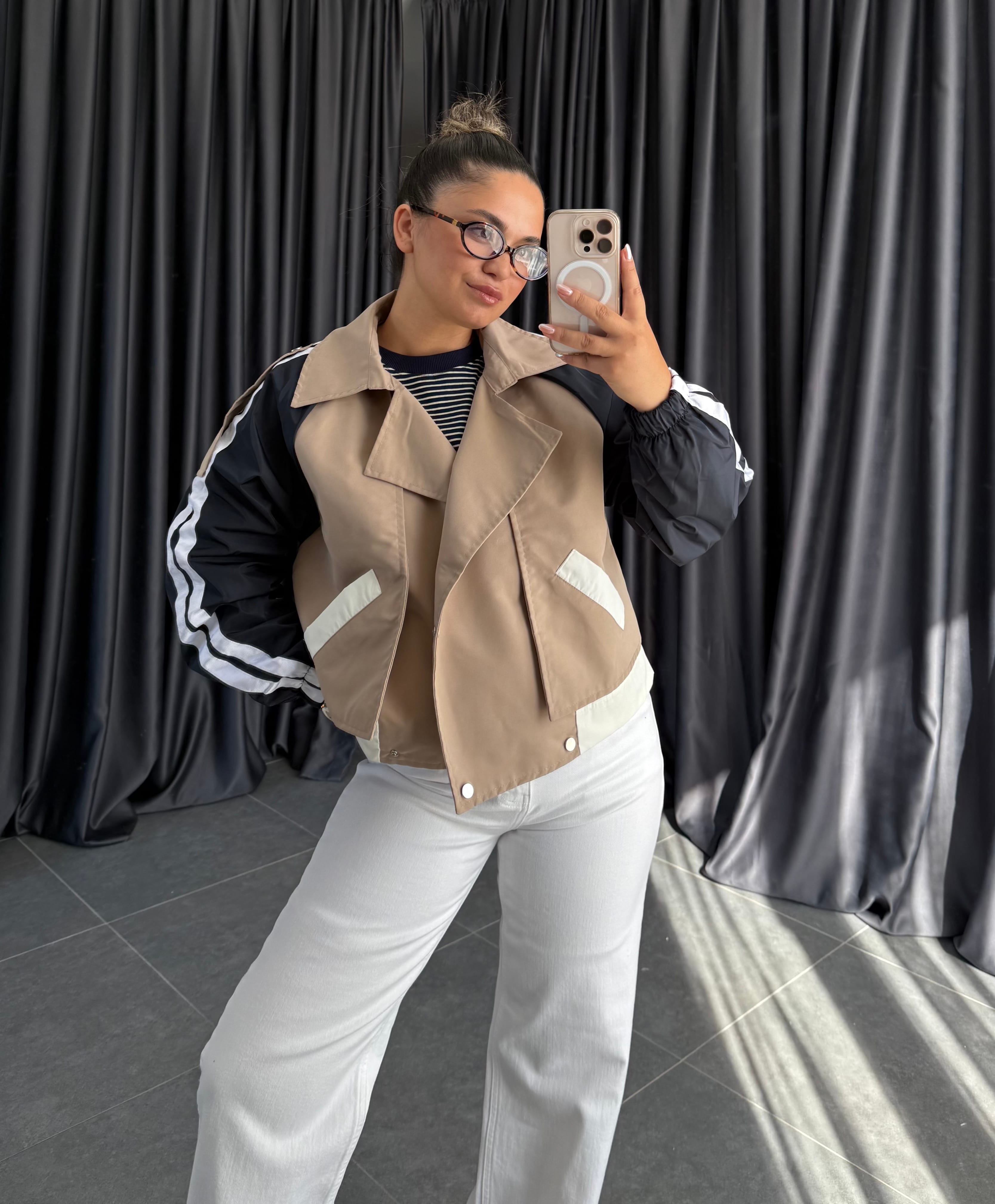 Twst Model Kısa Ceket