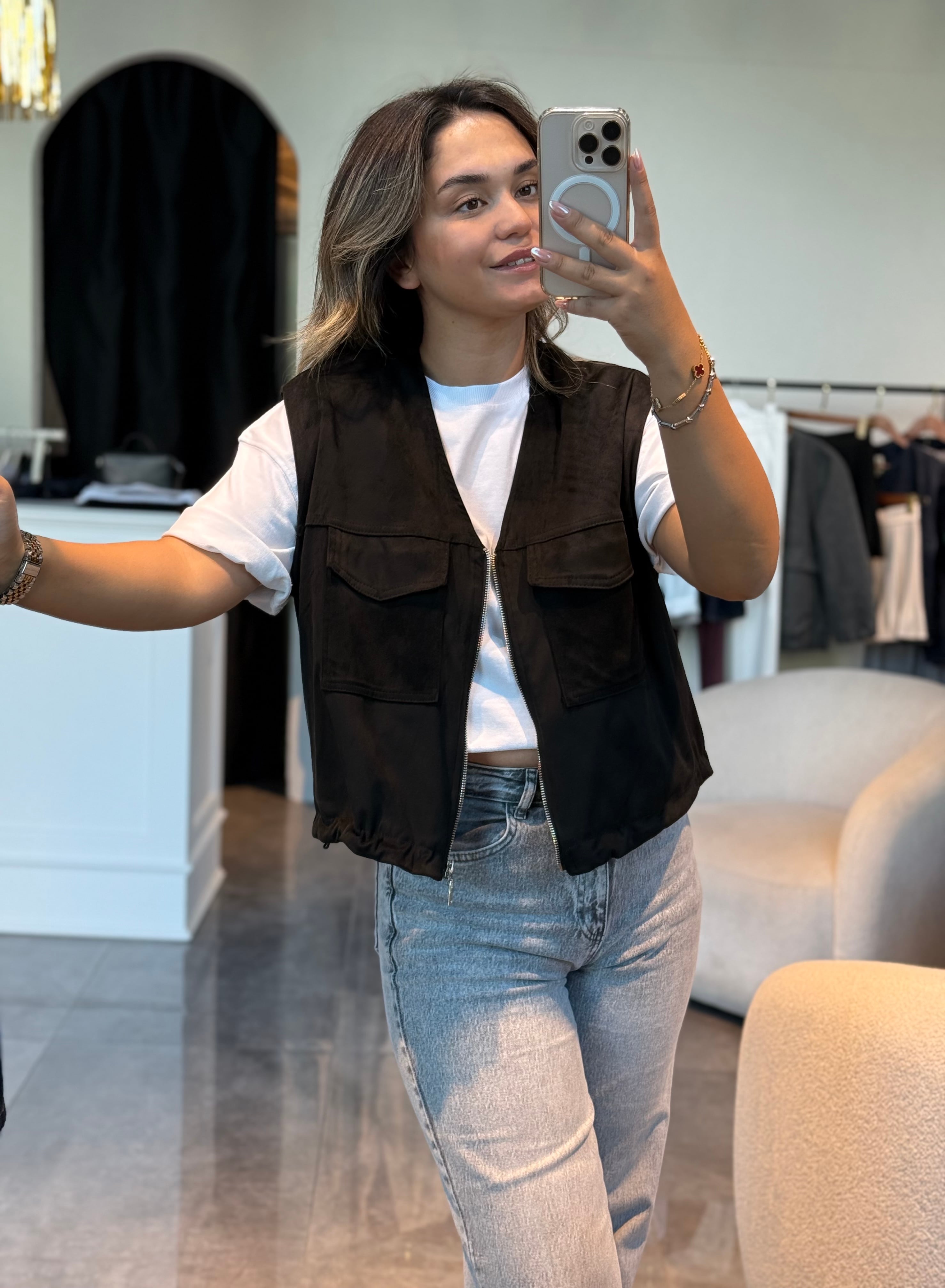 Siyah