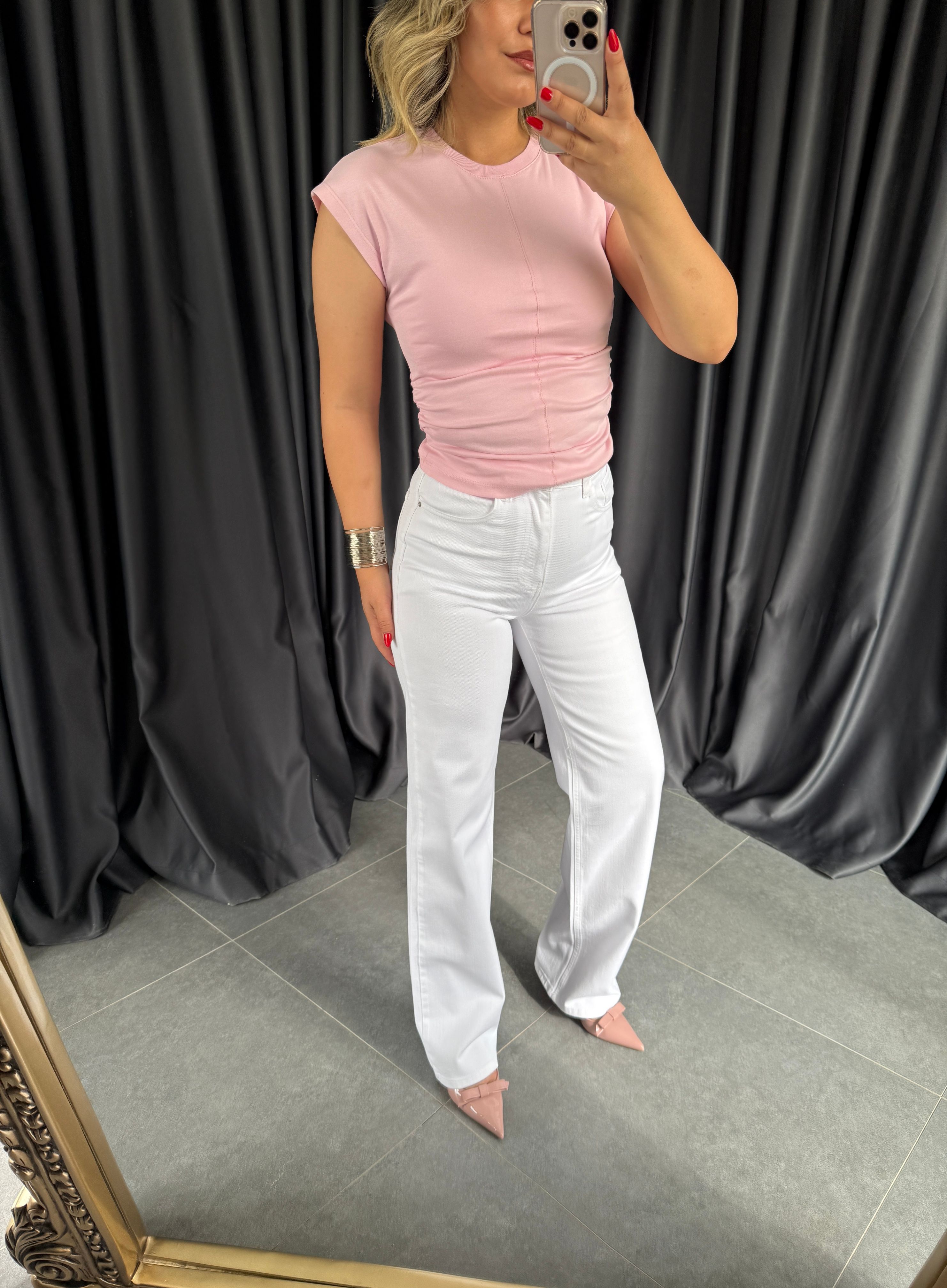 1005 Beyaz Wide Leg Jean 