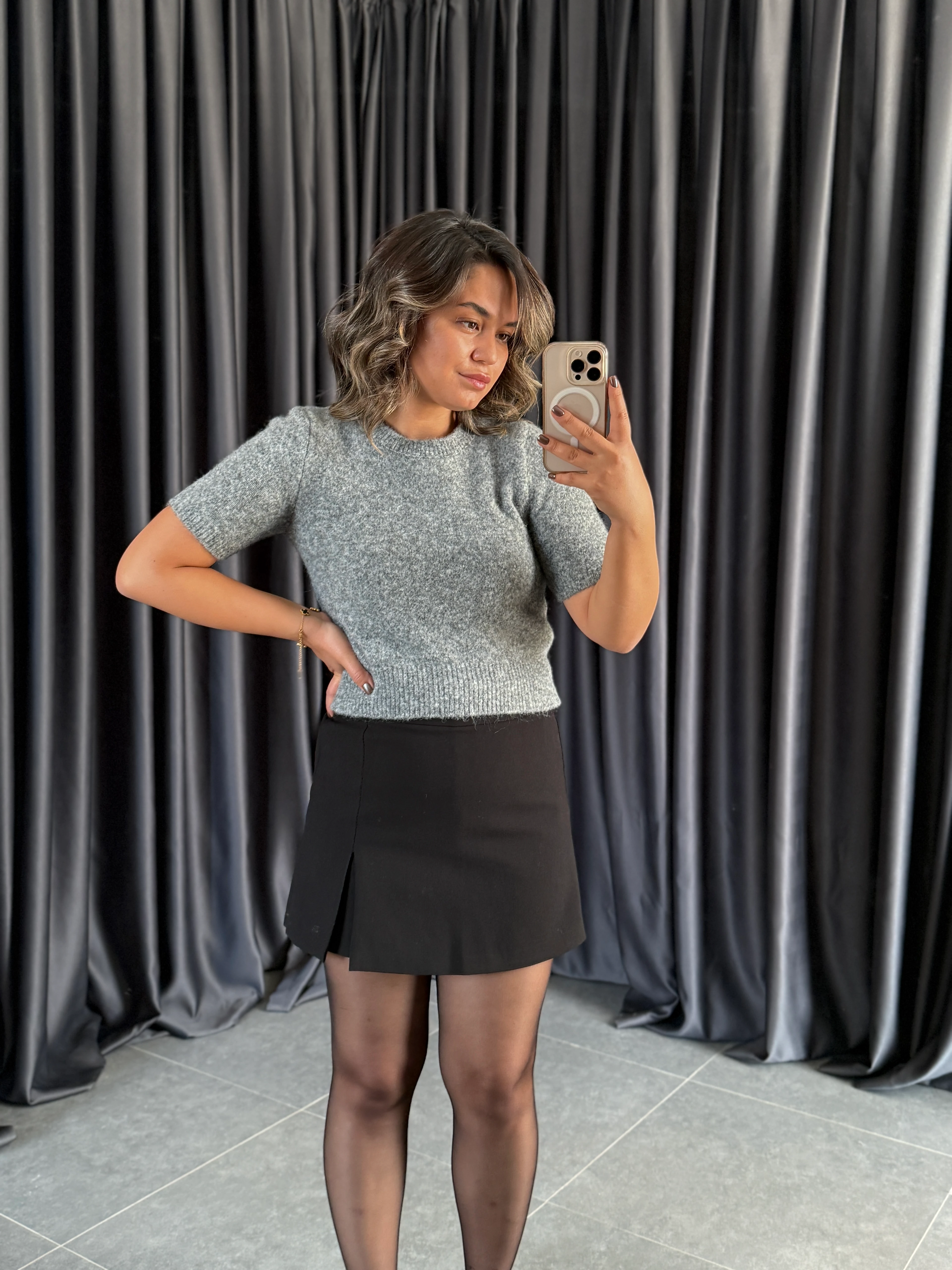 Yumuşak Dokulu Kısa kol Kazak - Gri