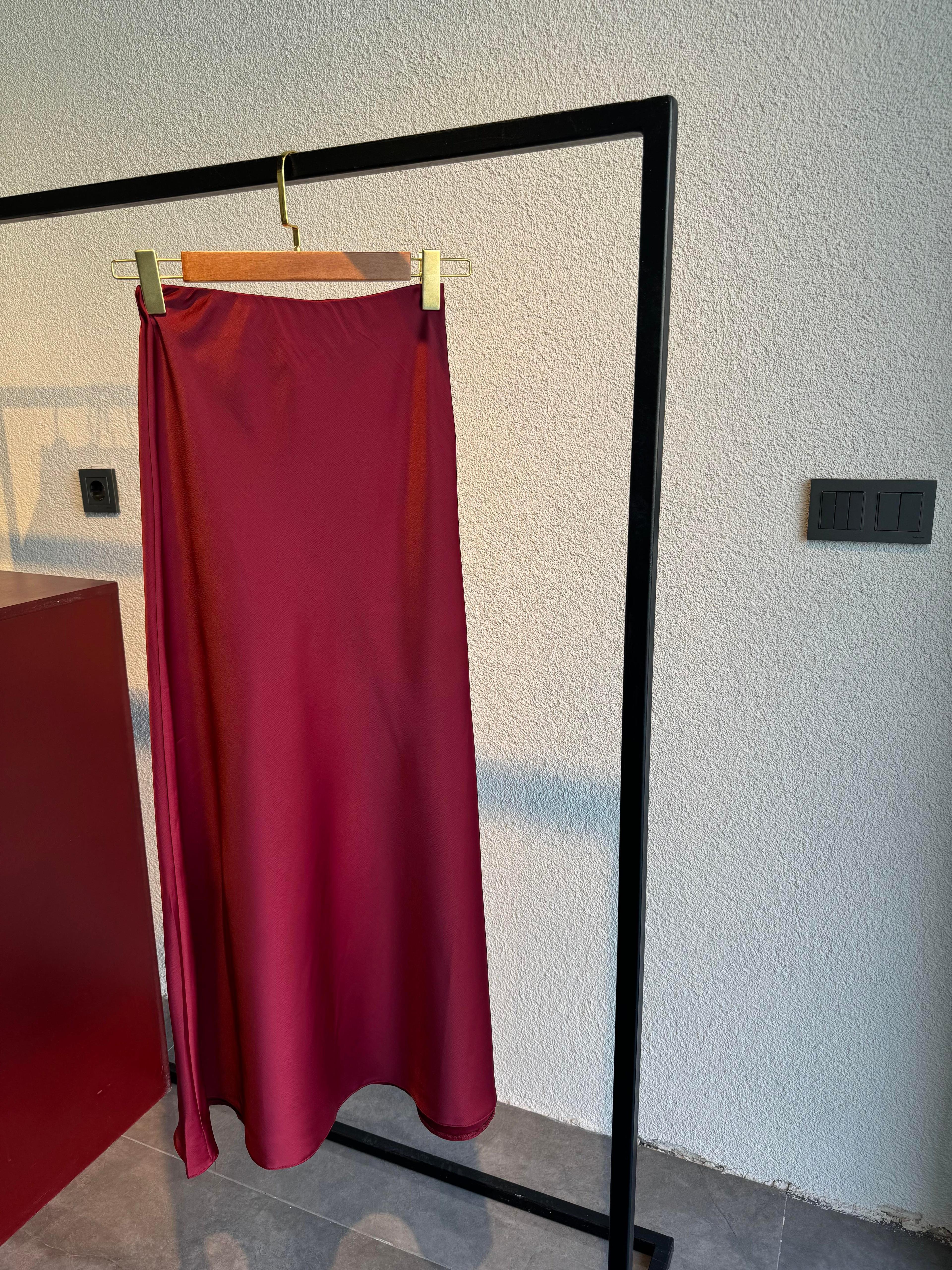 Bordo Saten Etek