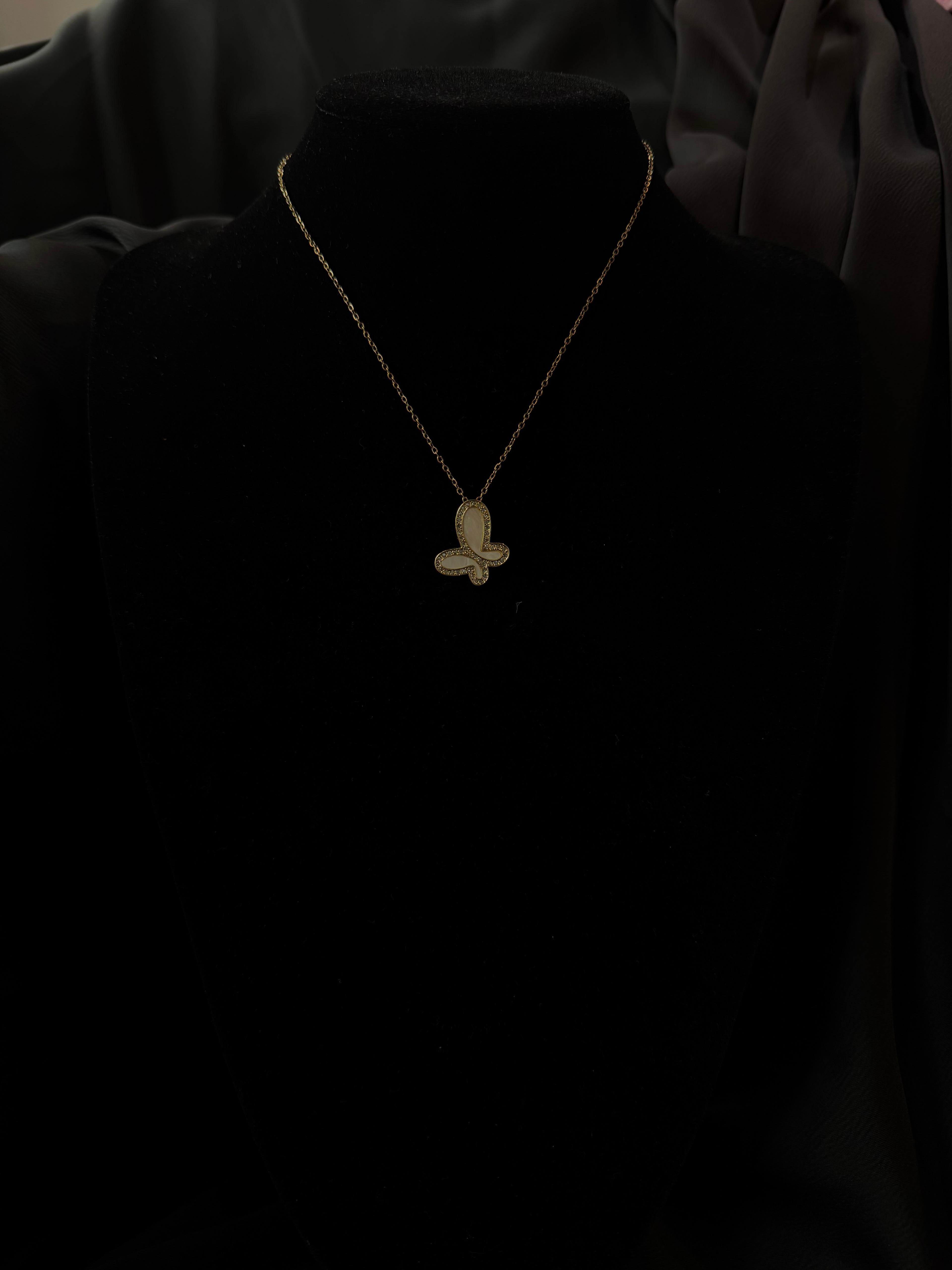 Kelebek Model Kolye