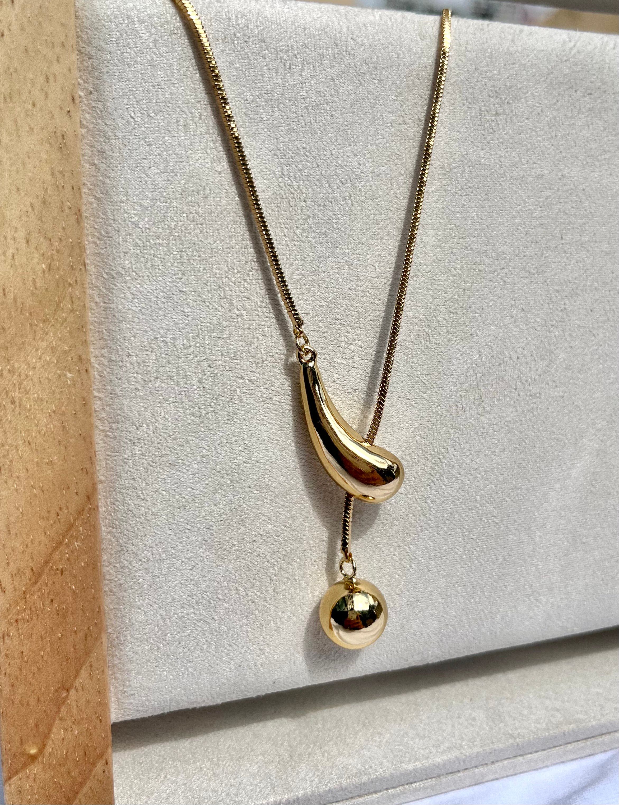 Damla Sallantılı Küre Gold Uzun Kolye