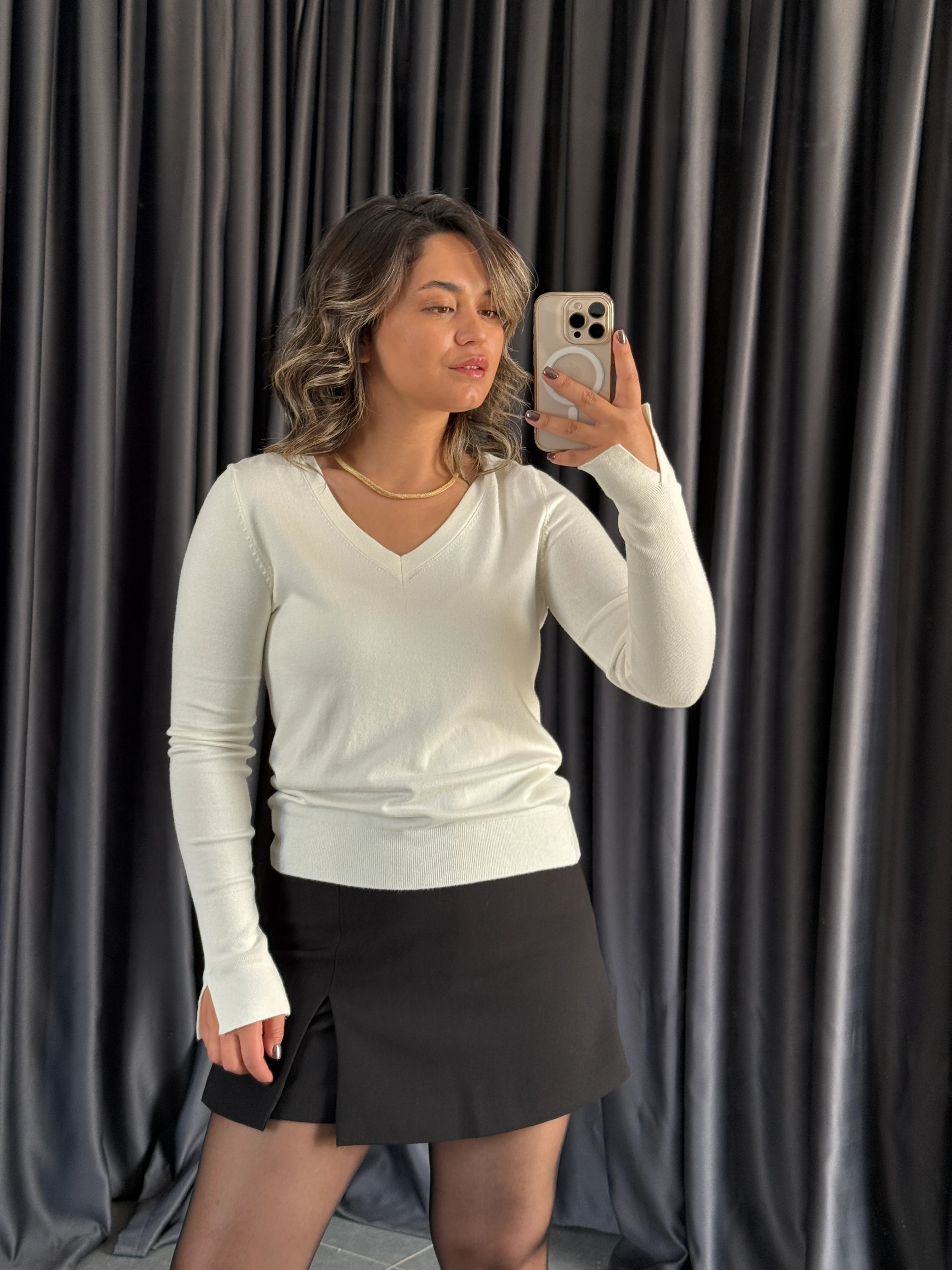 V Yaka Kolu Yırtmaçlı Kazak 