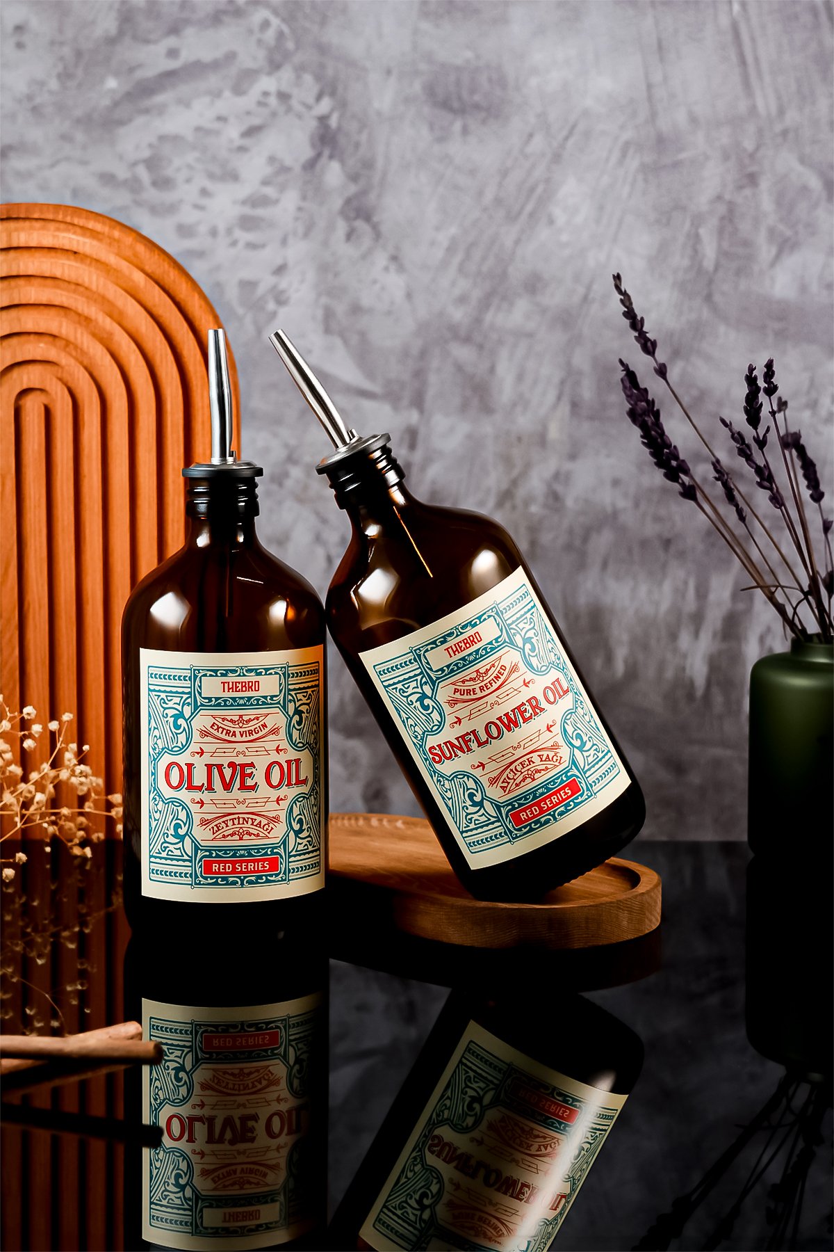 500ML Ahşap Stantlı Amber Red Serisi Zeytinyağı Şişesi ve Ayçiçek Yağı Şişesi