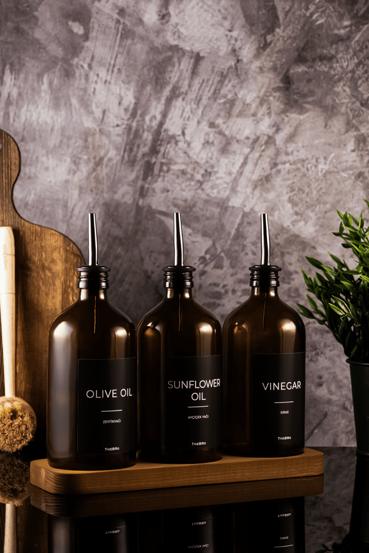 500ML Ahşap Stantlı Black Serisi Zeytinyağı,Ayçiçek Yağı, Sirke Şişesi 