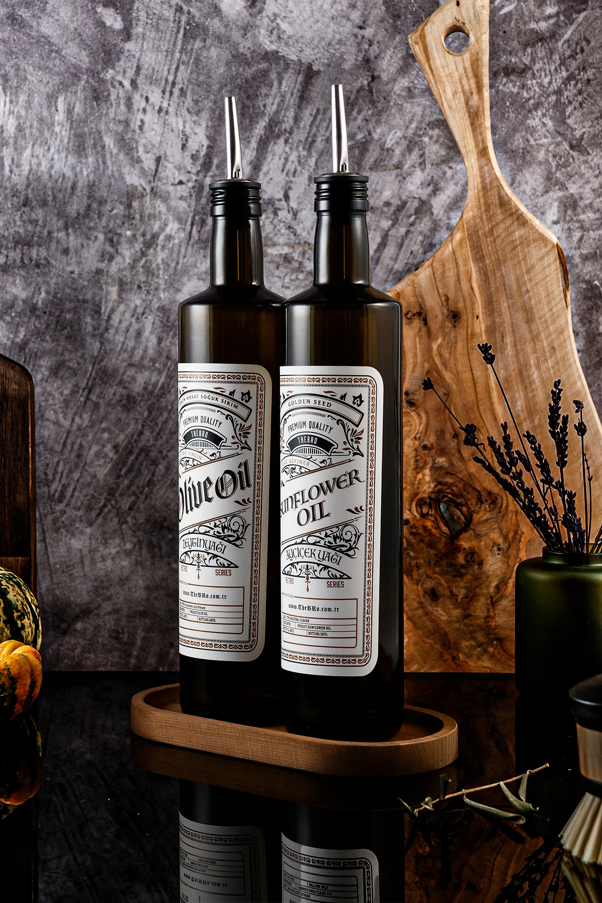 750ML Retro Serisi Ahşap Stantlı Zeytinyağı Şişesi ve Ayçiçek Yağı Şişesi