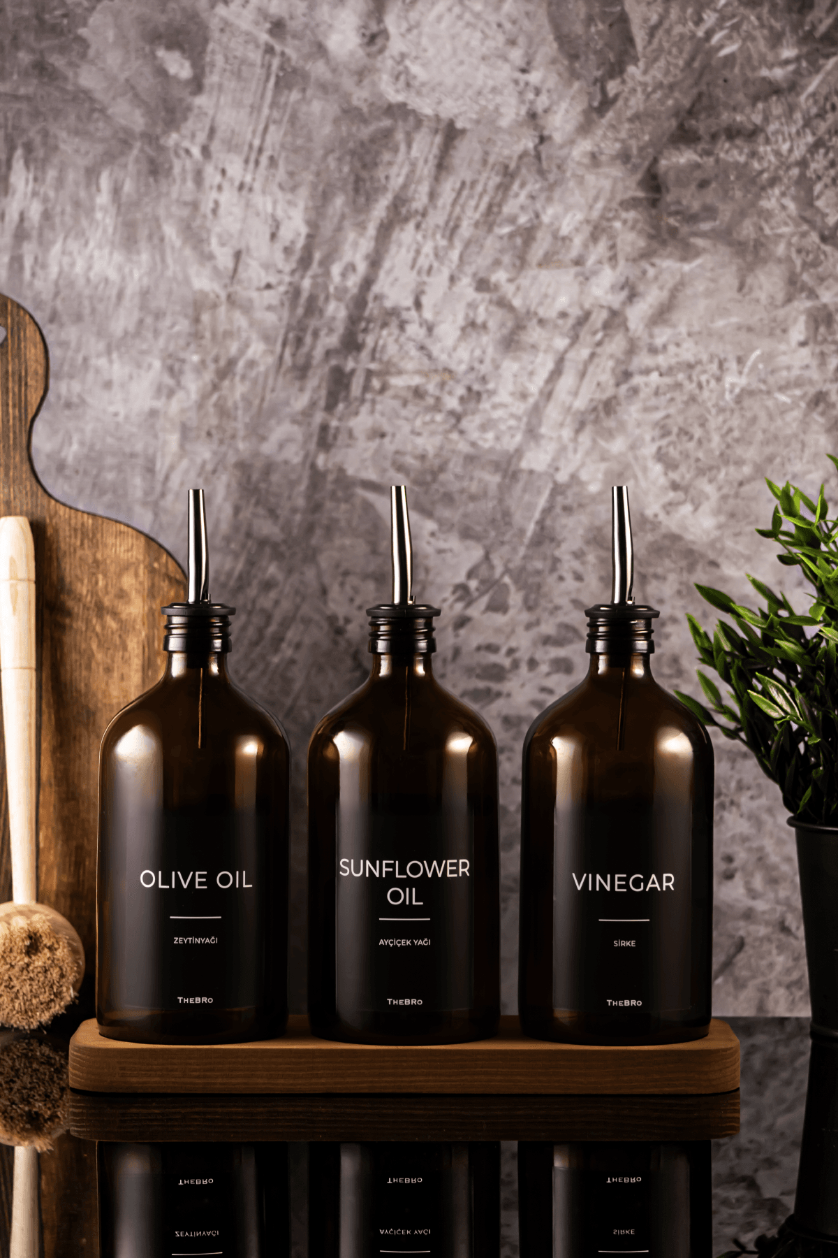500ML Ahşap Stantlı Black Serisi Zeytinyağı,Ayçiçek Yağı, Sirke Şişesi 