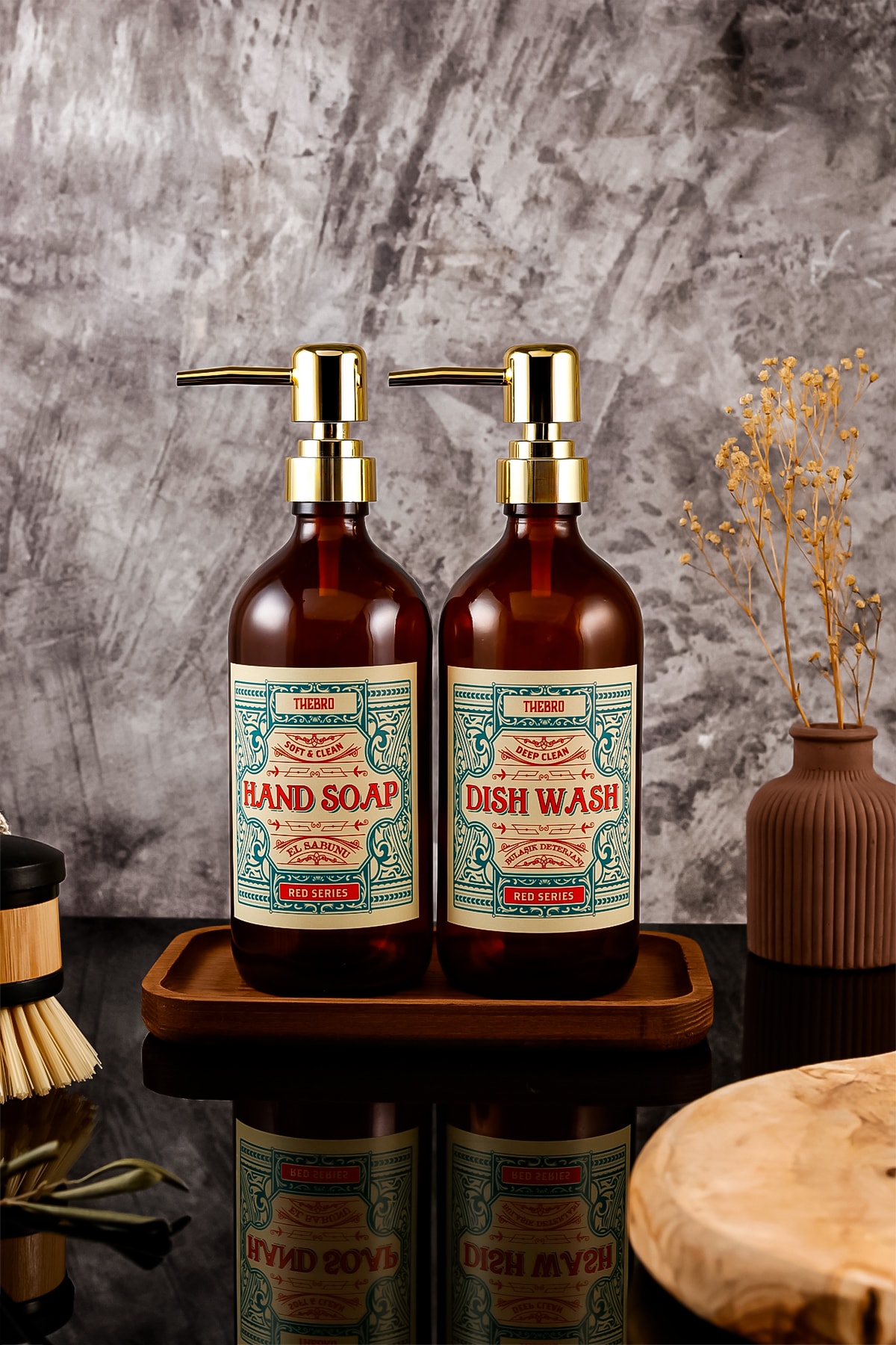 500ML Ahşap Stantlı Amber Renkli Red Serisi Gold Başlıklı El Sabunu ve Bulaşık Detarjanı Şişesi
