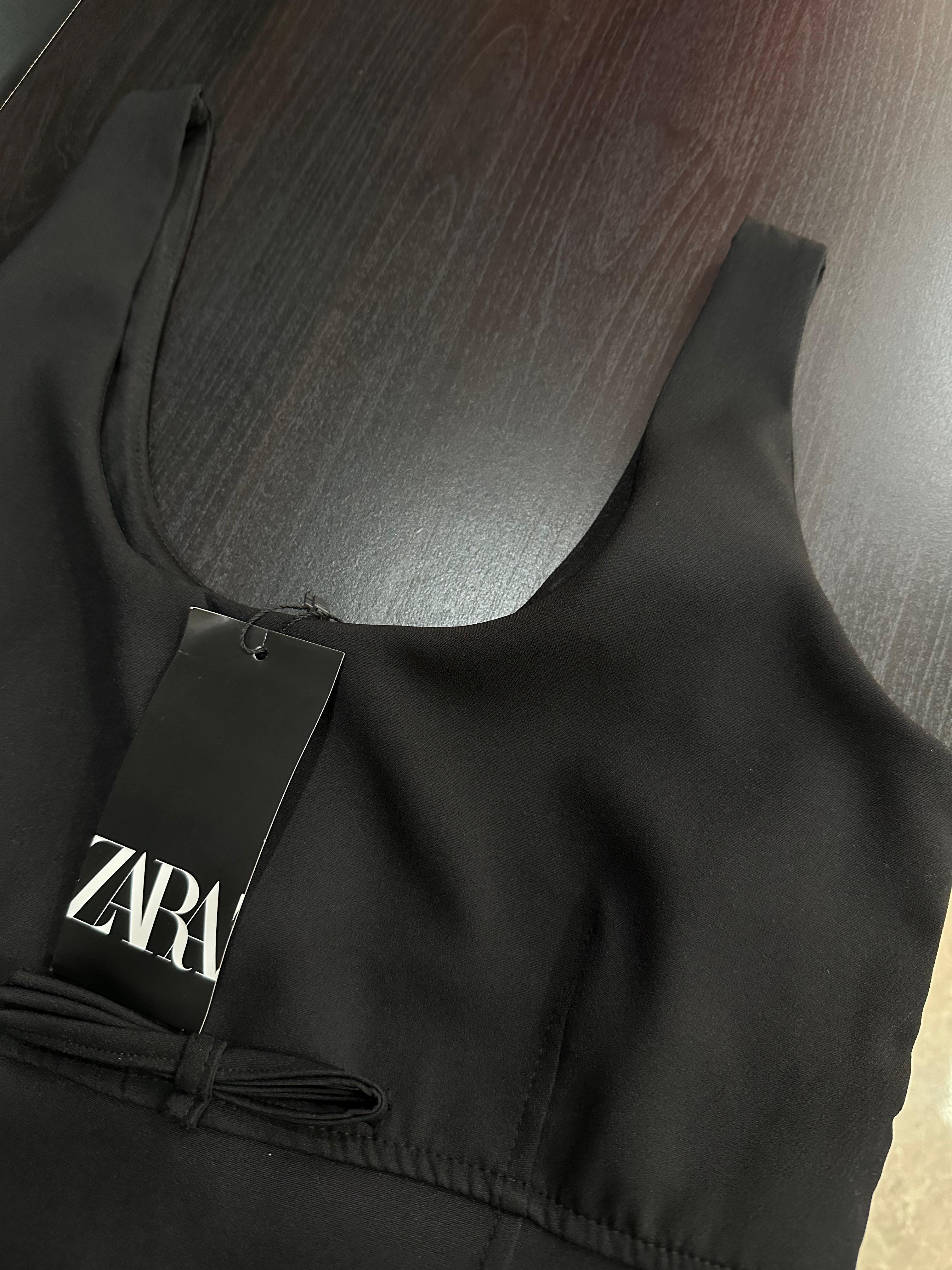 Zara Marka Fiyonk Detaylı Üst