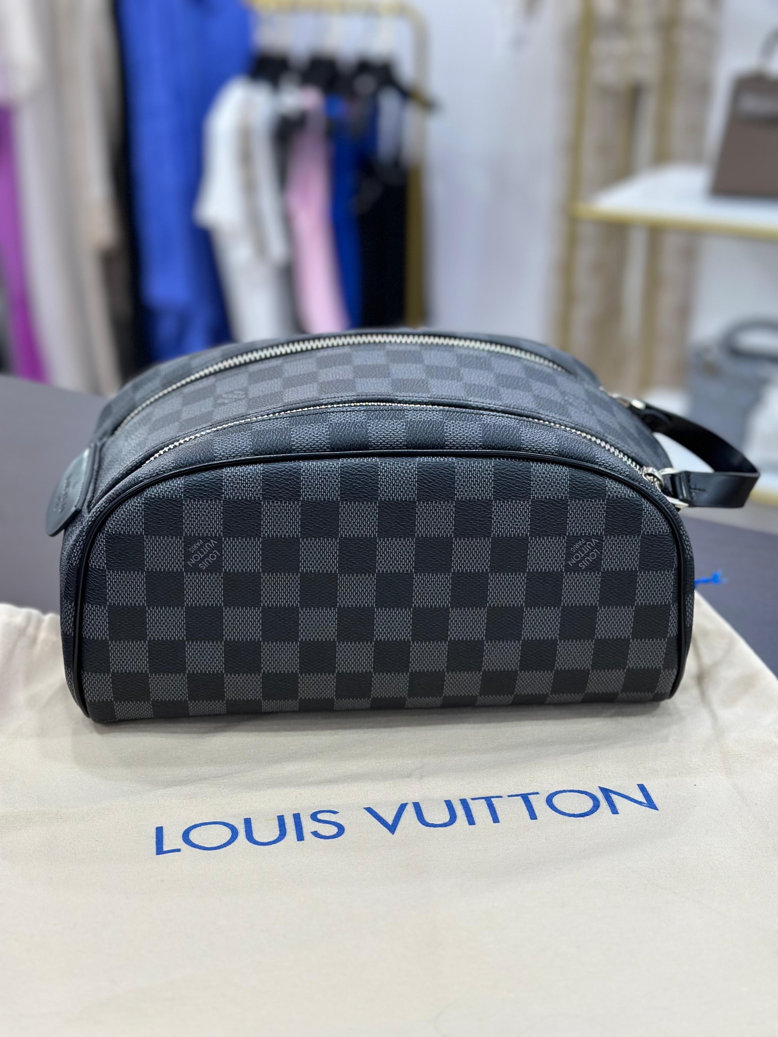 Louis Vuitton Marka Erkek Çanta