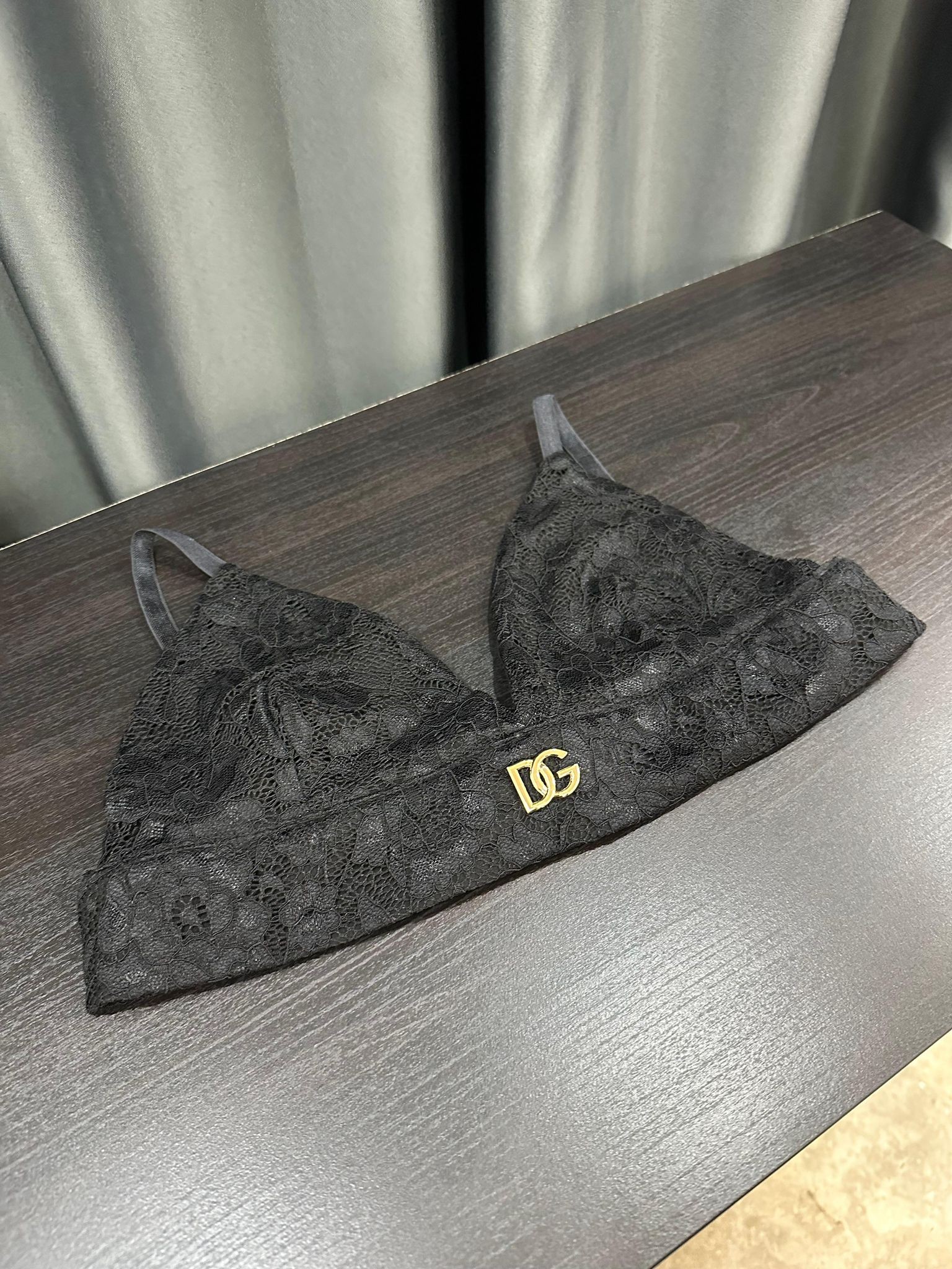 Dolce Gabbana Gold Logo Detaylı Büstiyer